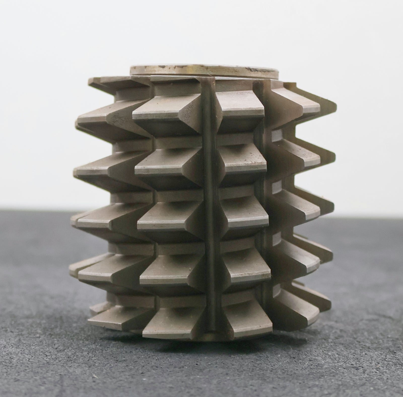 Bild des Artikels PWS-Zahnrad-Wälzfräser-gear-hob-m=-6,5mm-20°-EGW-Ø106x109xØ40mm-mit-LKN-BPIV