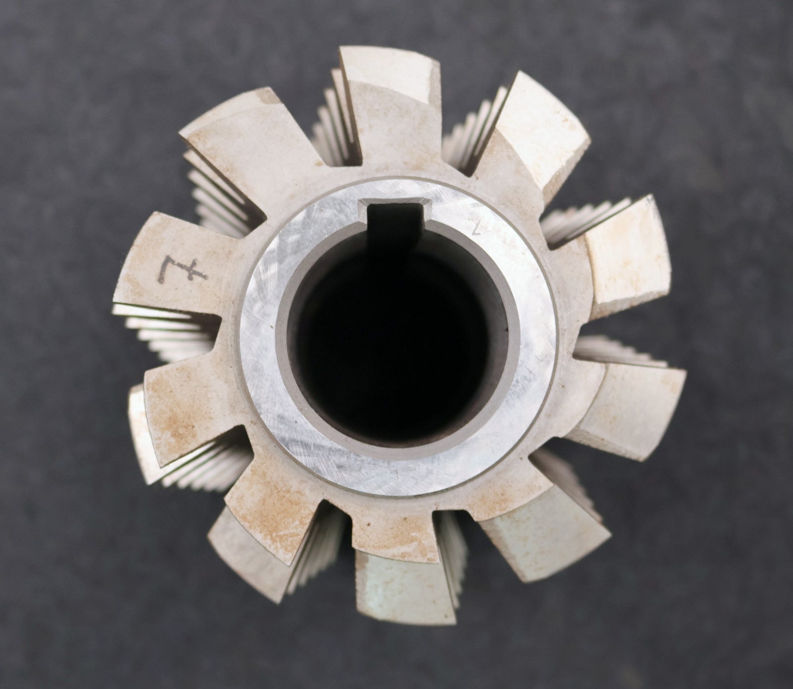 Bild des Artikels PWS-Zahnrad-Wälzfräser-gear-hob-m=-6,5mm-20°-EGW-Ø110x135xØ40mm-mit-LKN-BPII