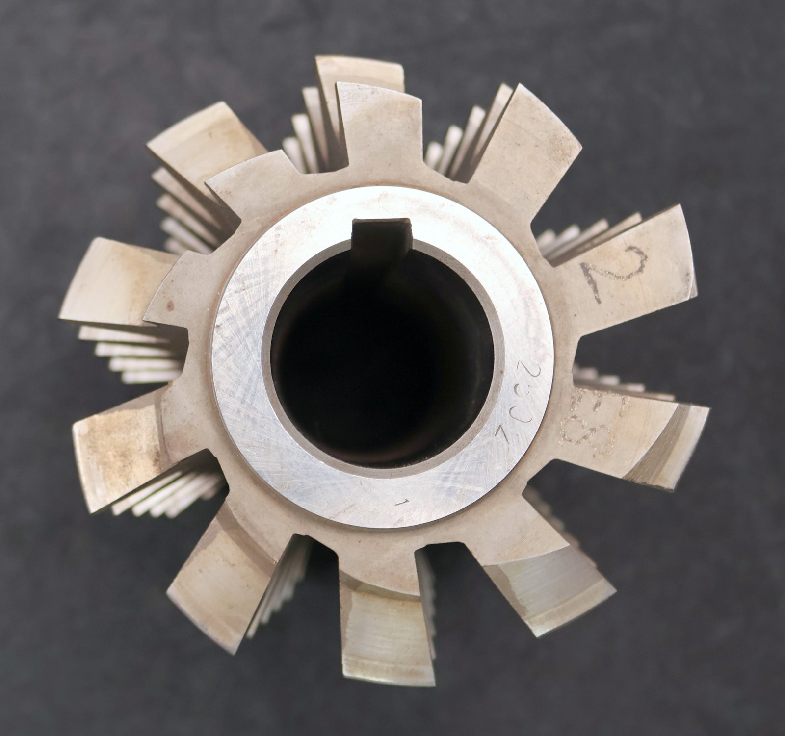 Bild des Artikels PWS-Zahnrad-Wälzfräser-gear-hob-m=-8mm-20°-EGW-Ø125x150xØ40mm-mit-LKN