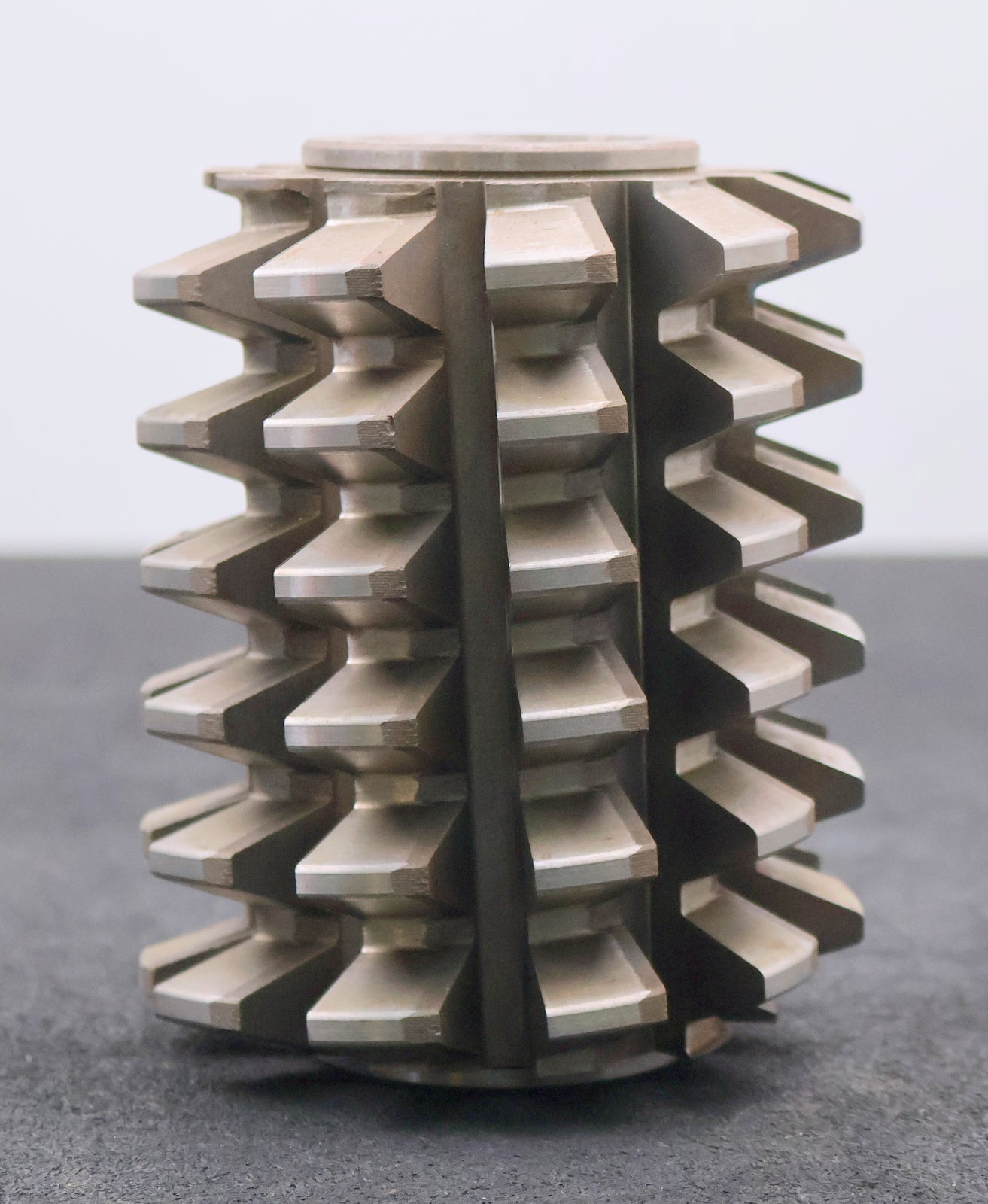 Bild des Artikels PWS-Zahnrad-Wälzfräser-gear-hob-m=-6,5mm-20°-EGW-Ø109x135xØ40mm-mit-LKN-BPII