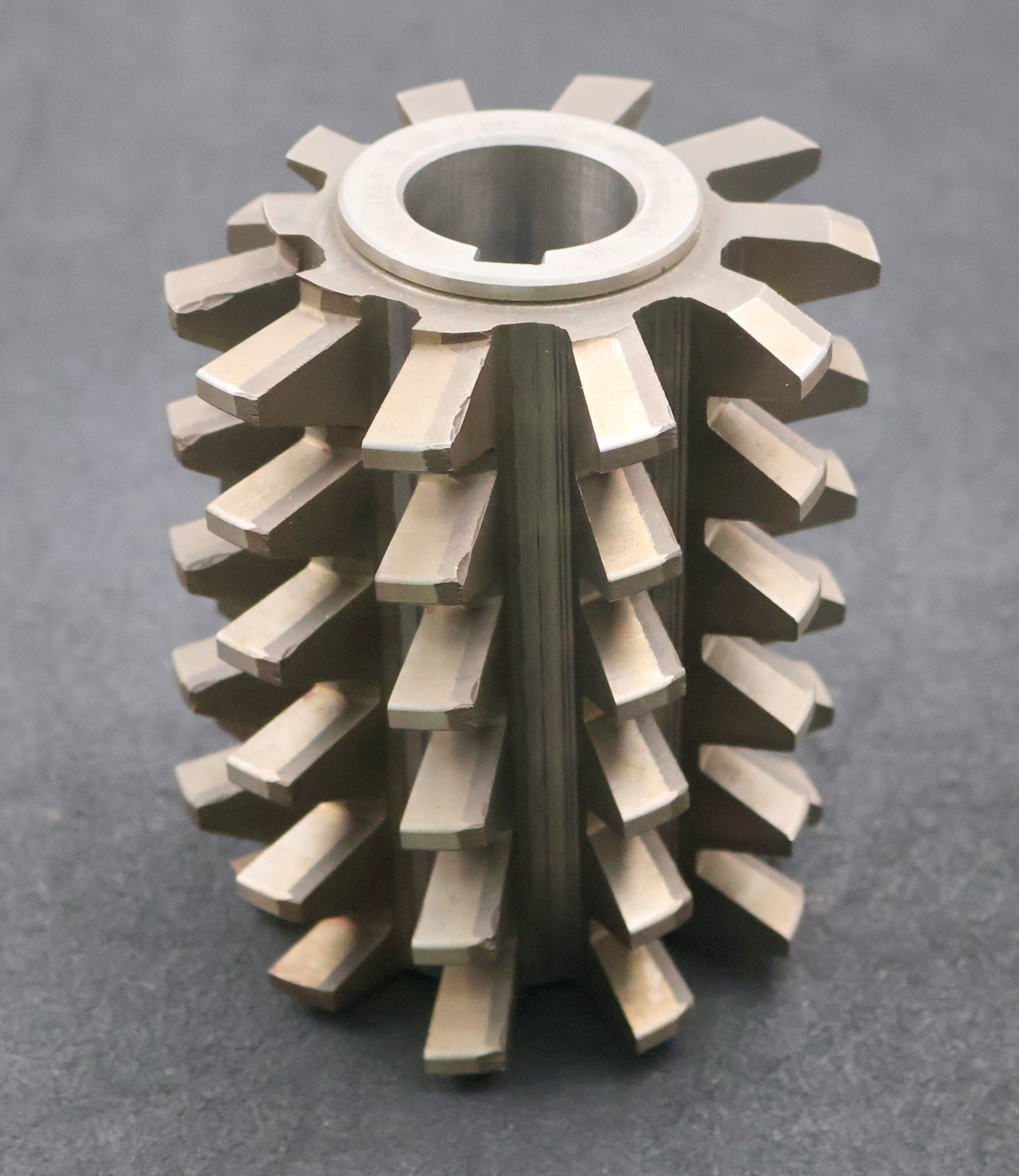 Bild des Artikels PWS-Zahnrad-Wälzfräser-gear-hob-m=-8mm-20°-EGW-Ø124x151xØ40mm-mit-LKN-BPIII