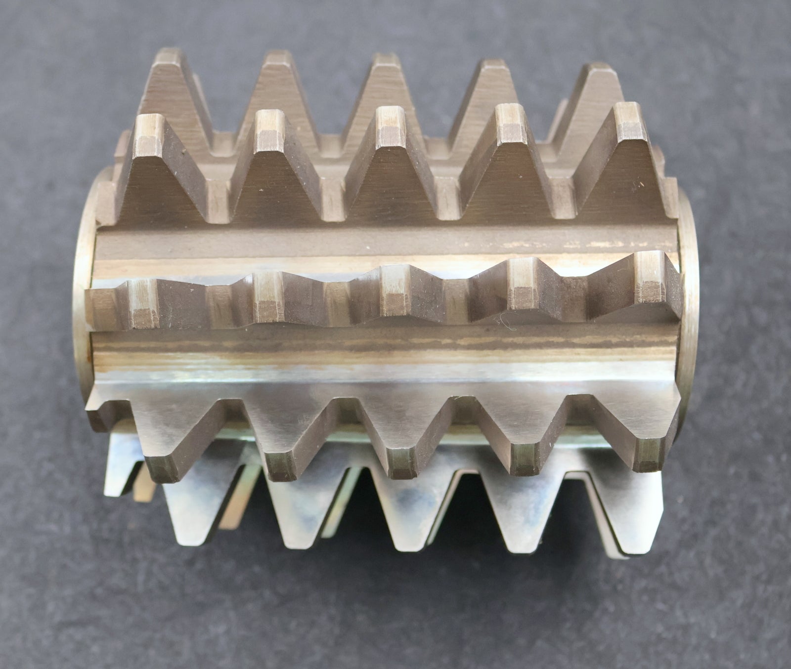 Bild des Artikels PWS-Zahnrad-Wälzfräser-gear-hob-m=-8mm-20°-EGW-Ø122x140xØ40mm-mit-LKN-BPII