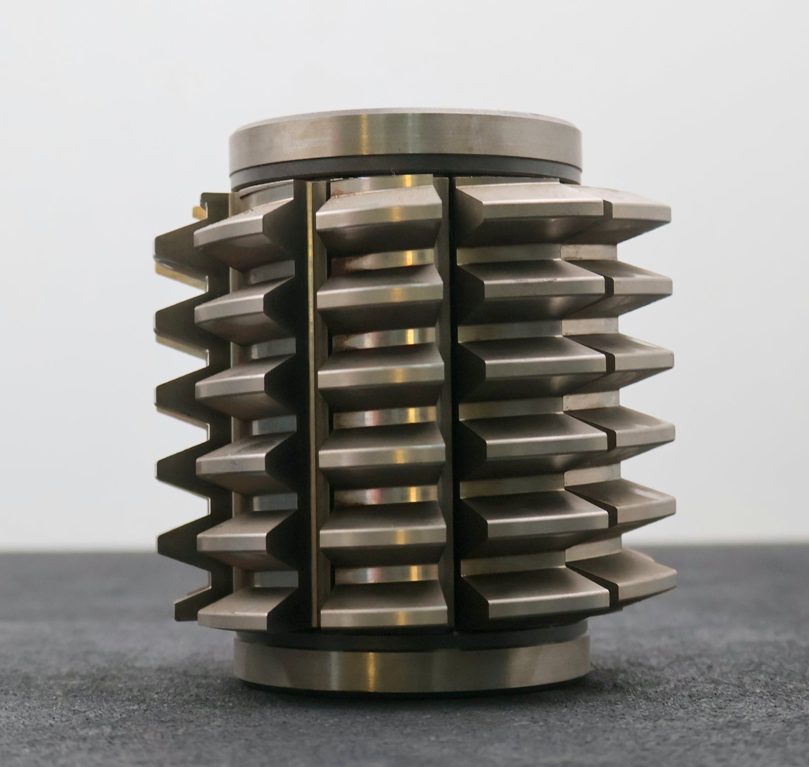 Bild des Artikels PWS-Zahnrad-Wälzfräser-gear-hob-m=-6mm-20°-EGW-Ø139x146xØ40mm-mit-LKN-BPI