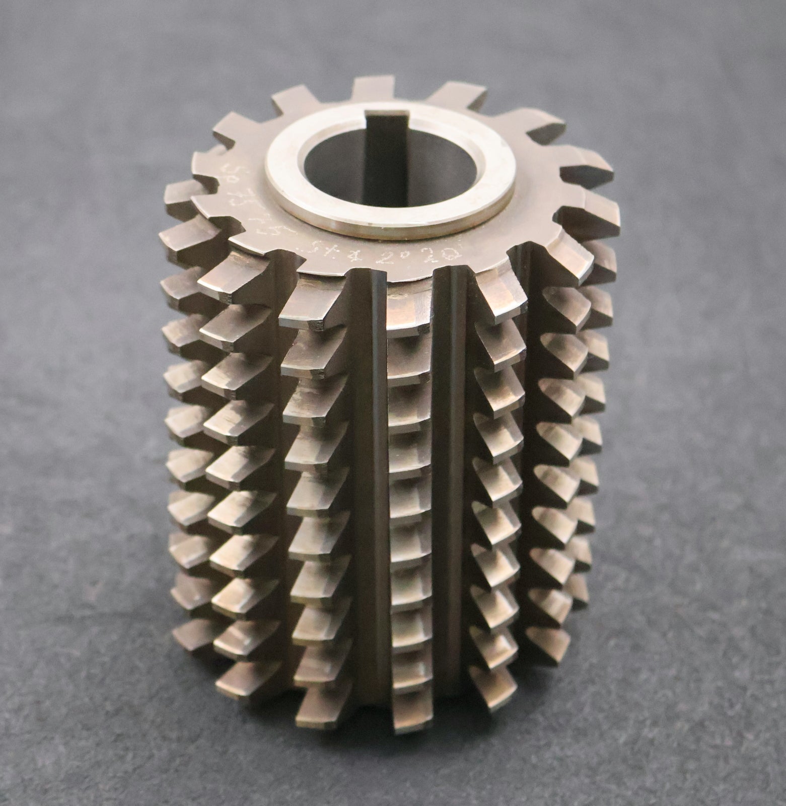 Bild des Artikels PWS-Zahnrad-Wälzfräser-gear-hob-m=-4mm-20°-EGW-Ø108x135xØ40mm-mit-LKN-BPII