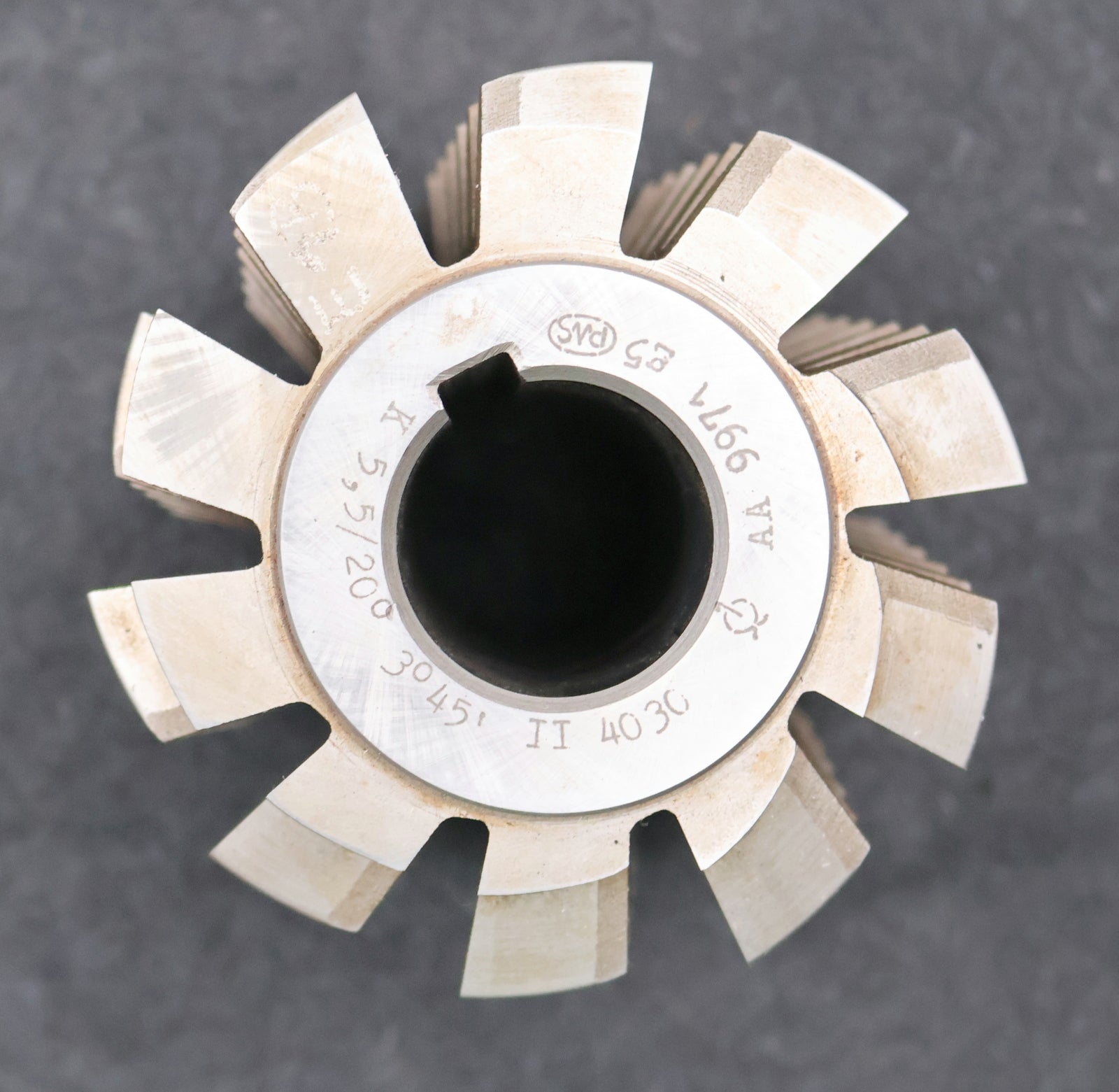 Bild des Artikels PWS-Zahnrad-Wälzfräser-gear-hob-m=-5,5mm-20°-EGW-Ø100x110xØ32mm-mit-LKN-BPII