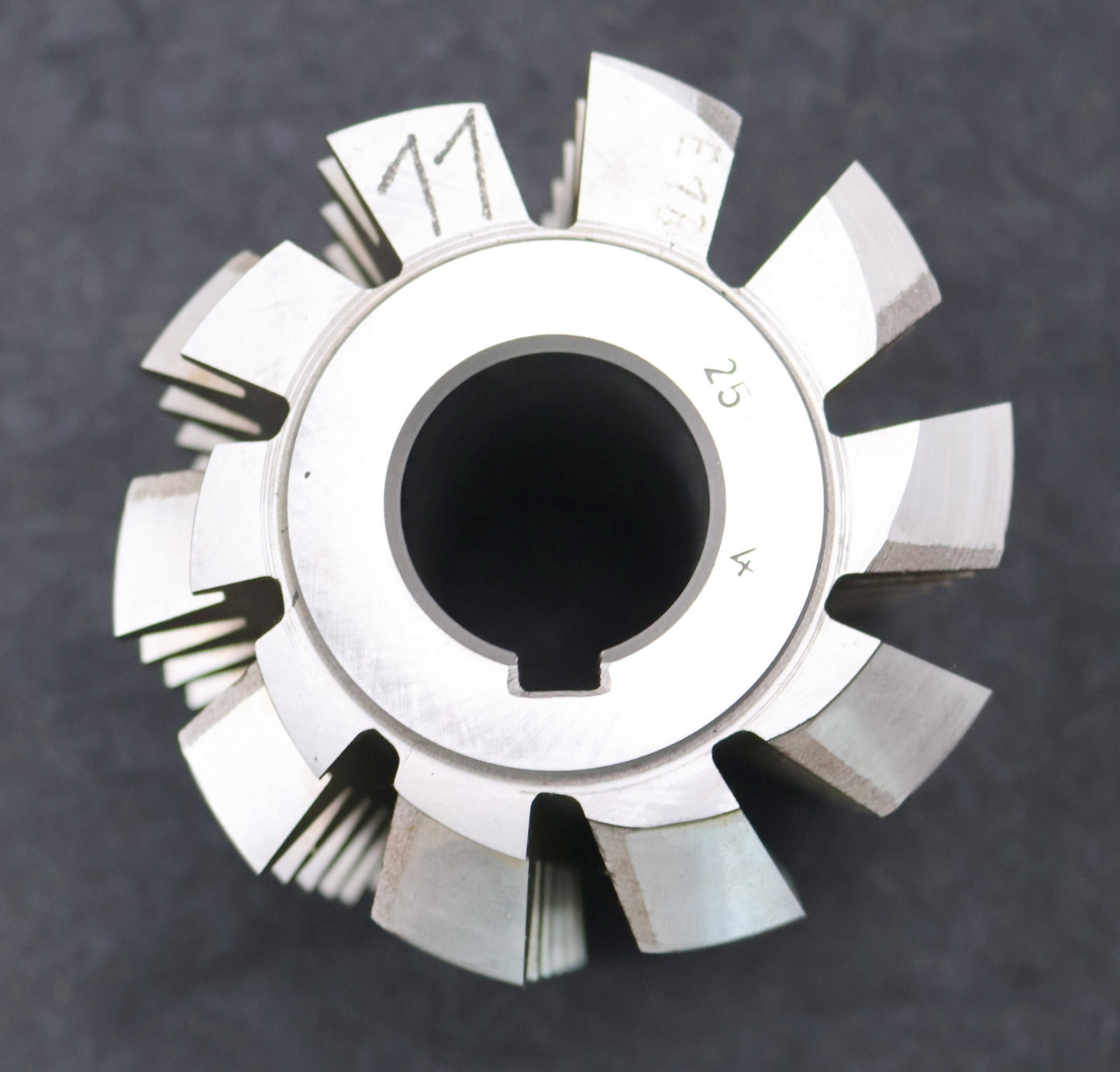 Bild des Artikels PWS-Zahnrad-Wälzfräser-gear-hob-m=-5,5mm-20°-EGW-Ø100x110xØ32mm-mit-LKN-BPII