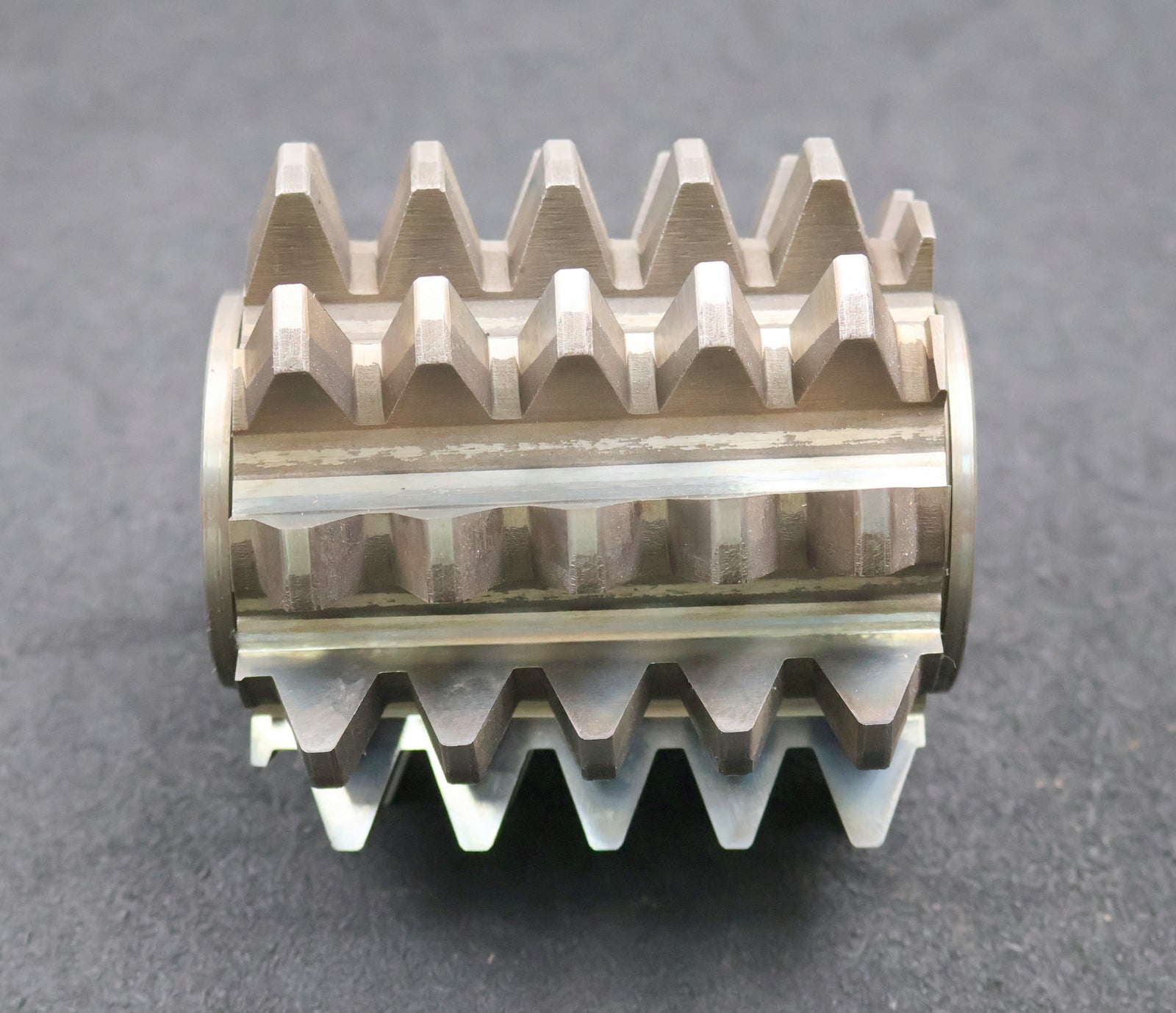 Bild des Artikels PWS-Zahnrad-Wälzfräser-gear-hob-m=-6mm-20°-EGW-Ø108x108xØ40mm-mit-LKN-BPII