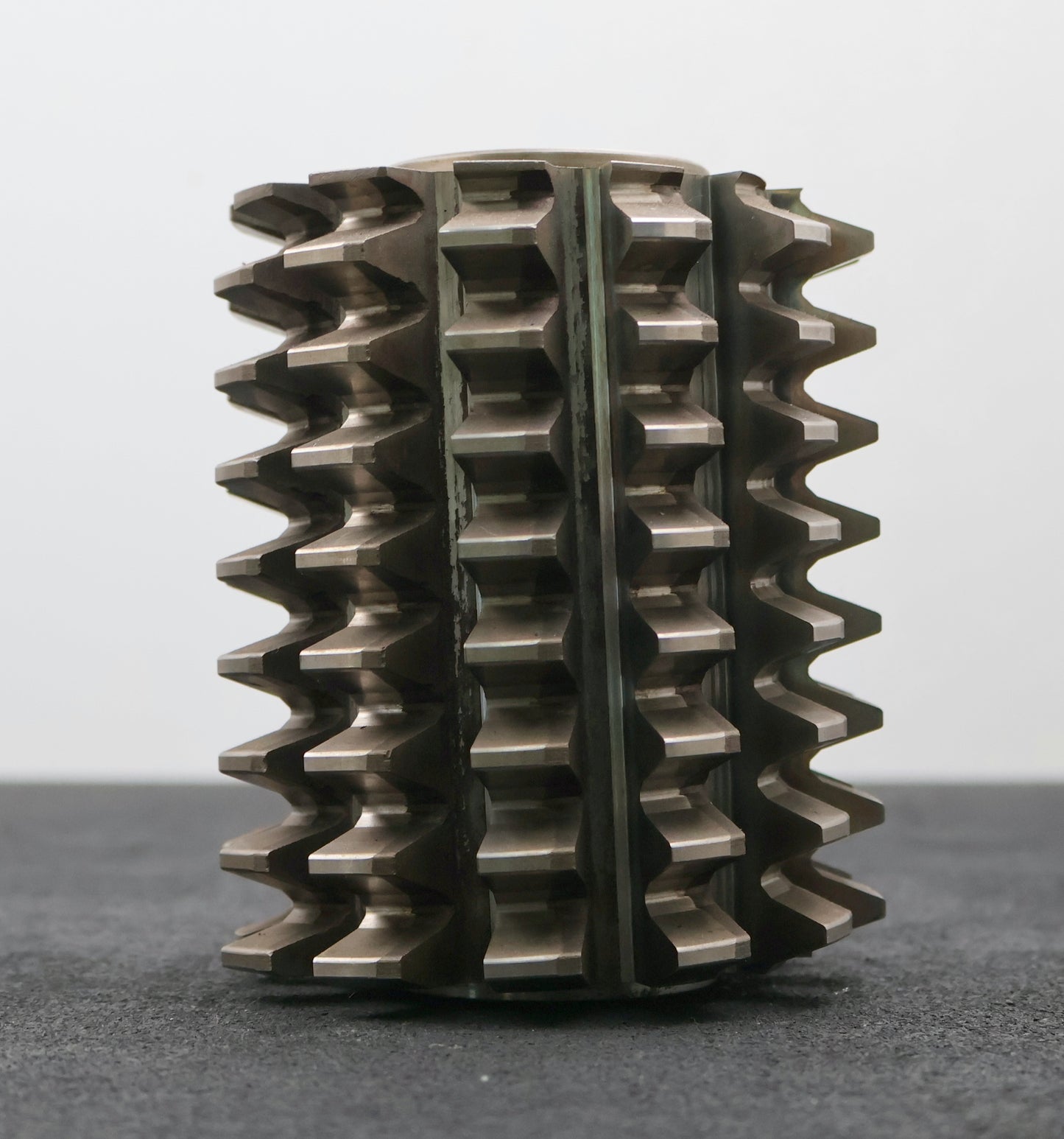 Bild des Artikels PWS-Zahnrad-Wälzfräser-gear-hob-m=-5,5mm-20°-EGW-Ø125x152xØ40mm-mit-LKN-BPIII
