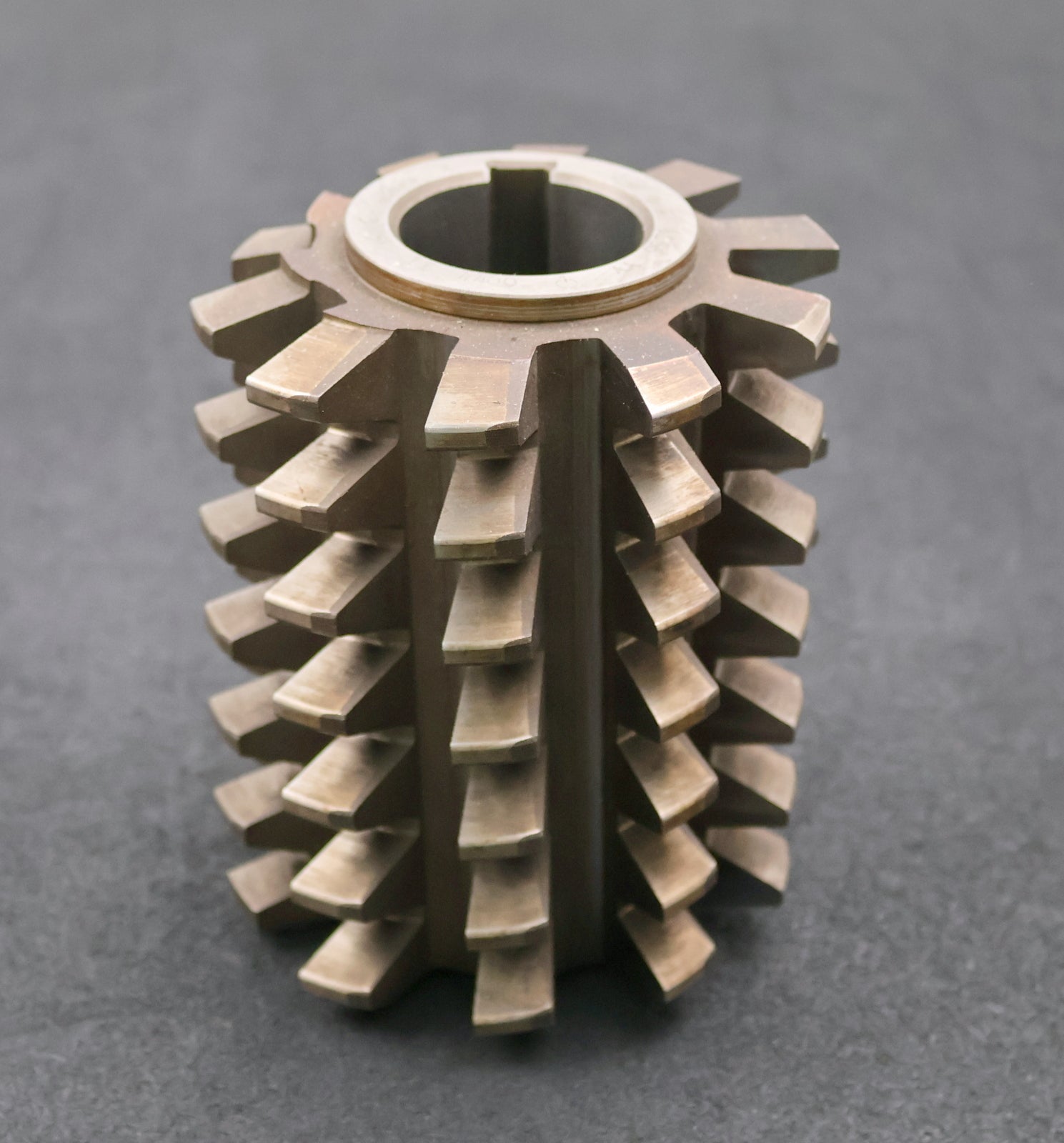 Bild des Artikels PWS-Zahnrad-Wälzfräser-gear-hob-m=-6mm-20°-EGW-Ø108x135xØ40mm-mit-LKN-BPII