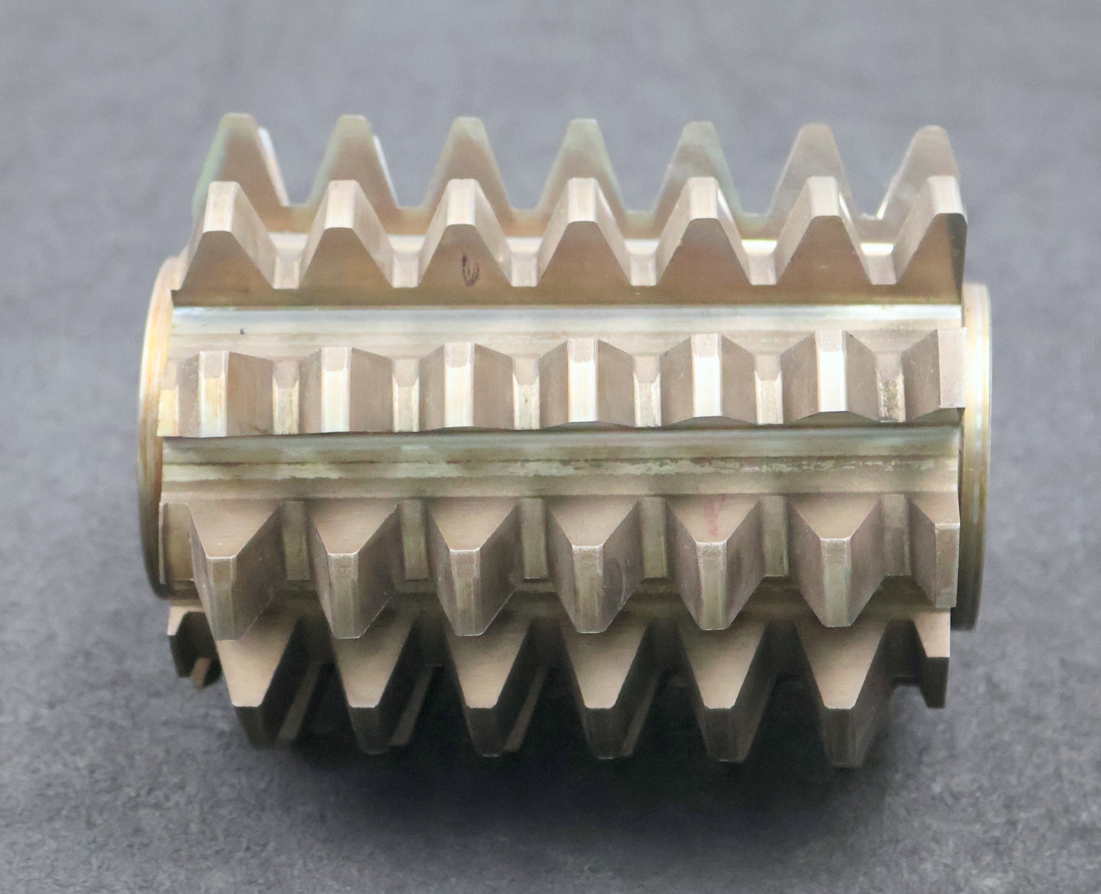 Bild des Artikels PWS-Zahnrad-Wälzfräser-gear-hob-m=-6mm-20°-EGW-Ø108x135xØ40mm-mit-LKN-BPII