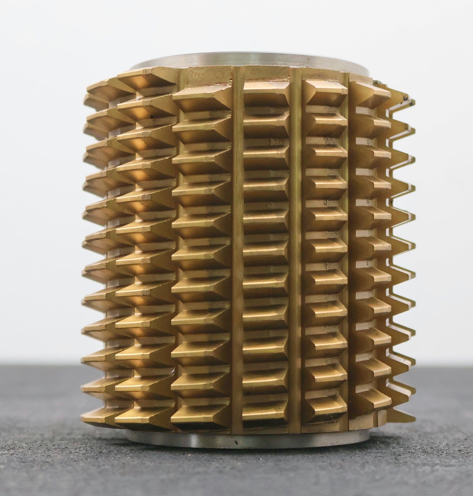 Bild des Artikels VAZ-Zahnrad-Wälzfräser-gear-hob-m=-3mm-20°-EGW-Ø110x121xØ40mm-LKN