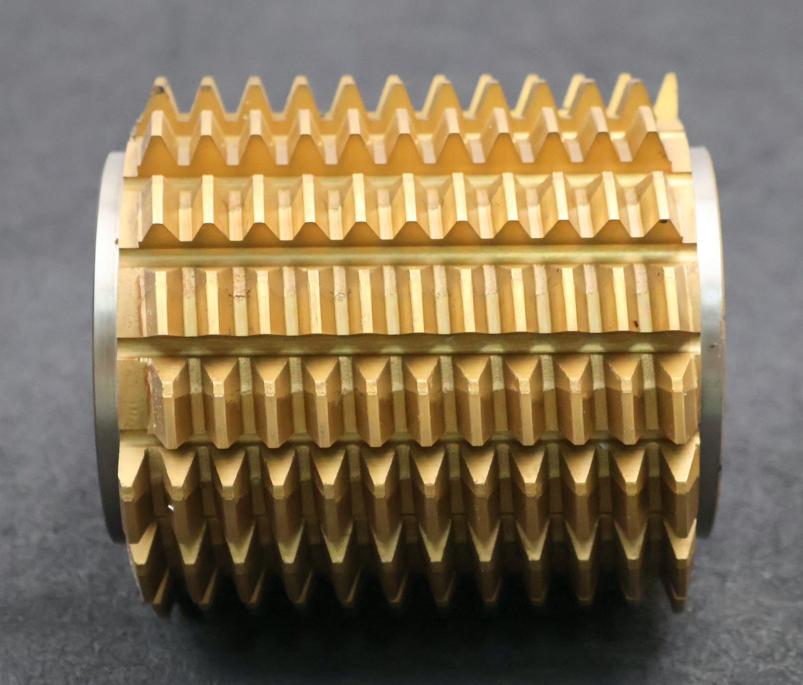 Bild des Artikels VAZ-Zahnrad-Wälzfräser-gear-hob-m=-3mm-20°-EGW-Ø110x121xØ40mm-LKN