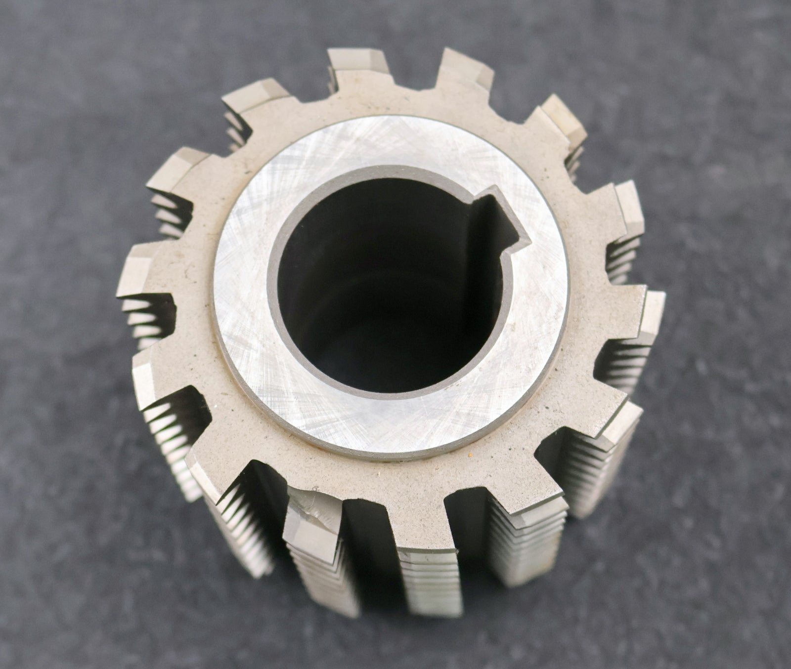 Bild des Artikels PWS-Zahnrad-Wälzfräser-gear-hob-m=-2mm-20°-EGW-Ø80x72xØ32mm-mit-LKN-BPIII