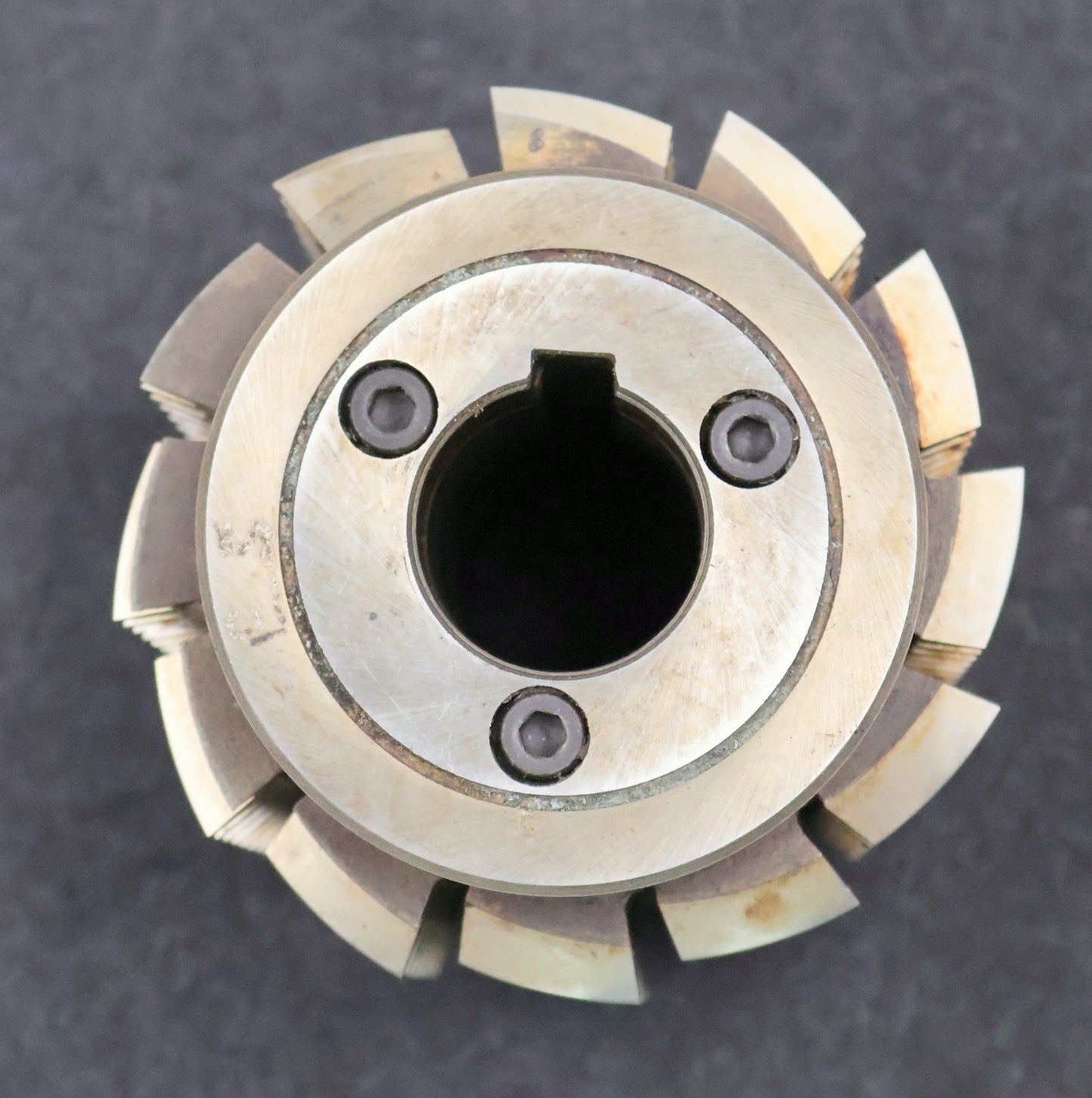 Bild des Artikels PWS-Zahnrad-Wälzfräser-gear-hob-m=-2,75mm-20°-EGW-Ø92x98xØ27mm-mit-LKN-BPI