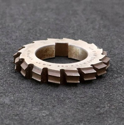 Keilwellen-Formfräser 8 Keile 32,7x38x6e8mm mit Höcker Ø76x12xØ40mm mit LKN