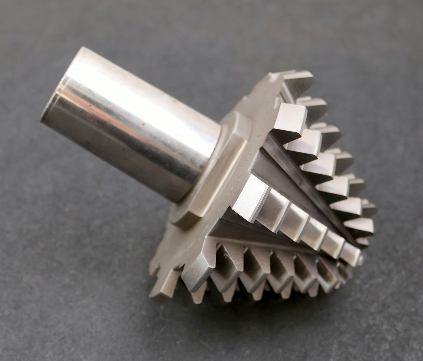 KLINGELNBERG Palloid-Wälzfräser m= 5,0 20° EGW Zahnform I 1-gg. Li.