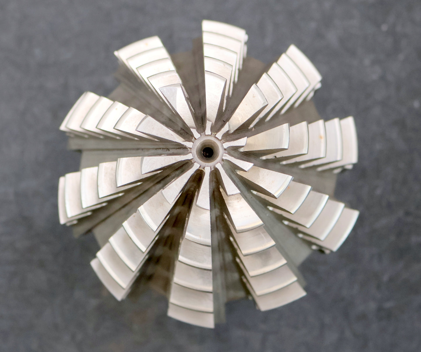 KLINGELNBERG Palloid-Wälzfräser m= 6,0 20° EGW 1-gg Rechts Zahnform I
