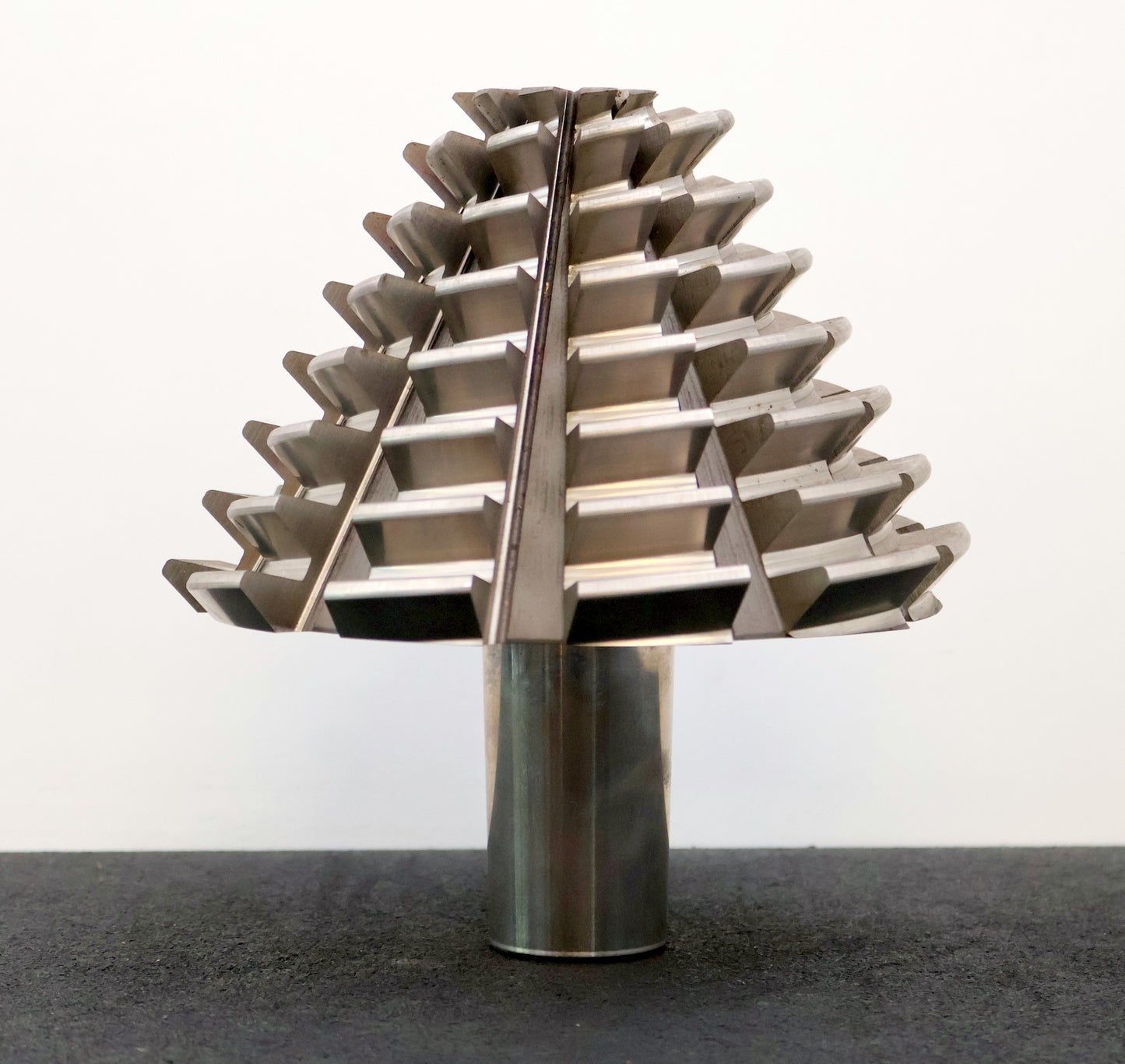 KLINGELNBERG Palloid-Wälzfräser m= 6,0 17°30' EGW Zahnform III 1-gg. Re