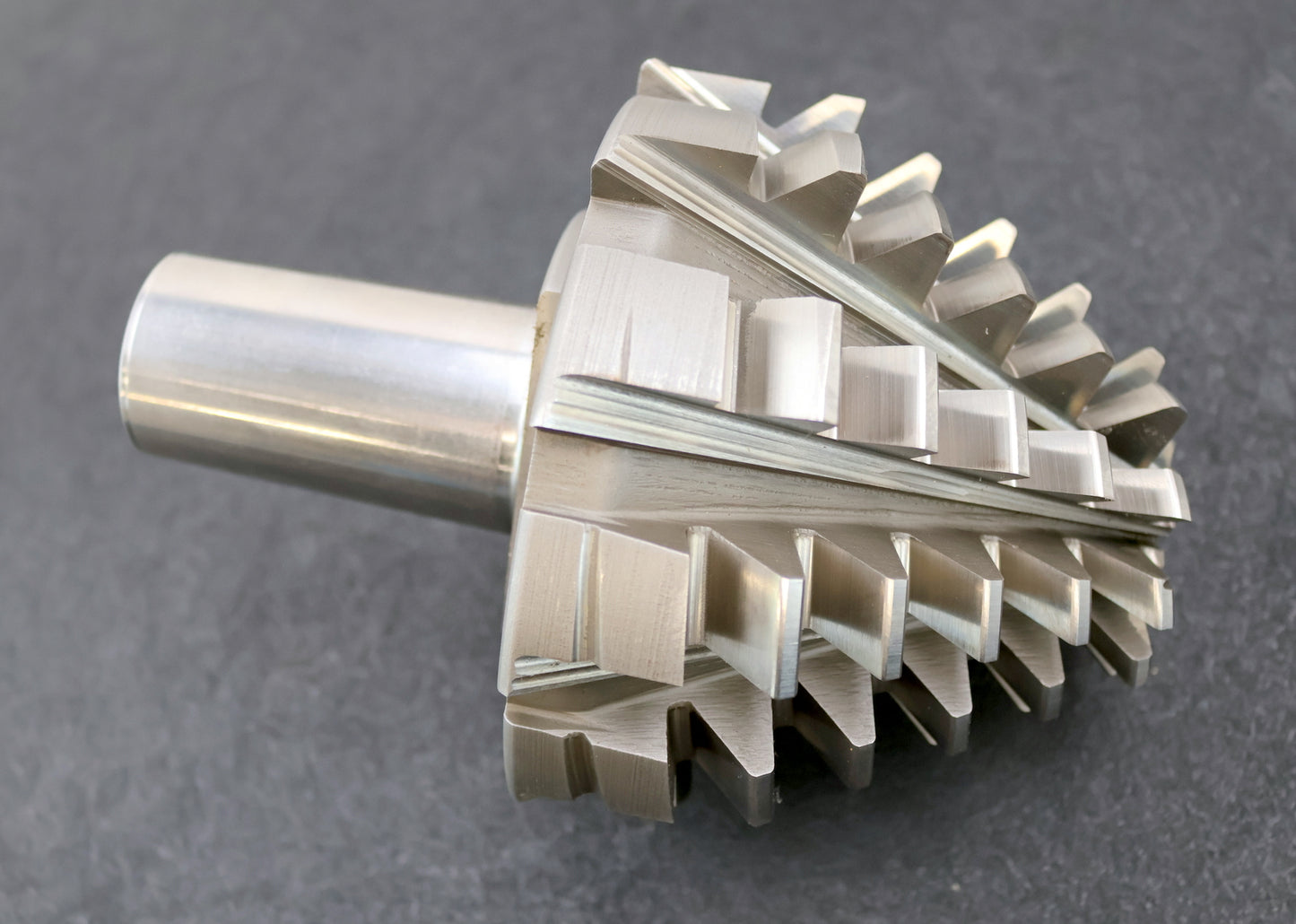 KLINGELNBERG Palloid-Wälzfräser m= 6,0 20° EGW Zahnform I 1-gg. Re.