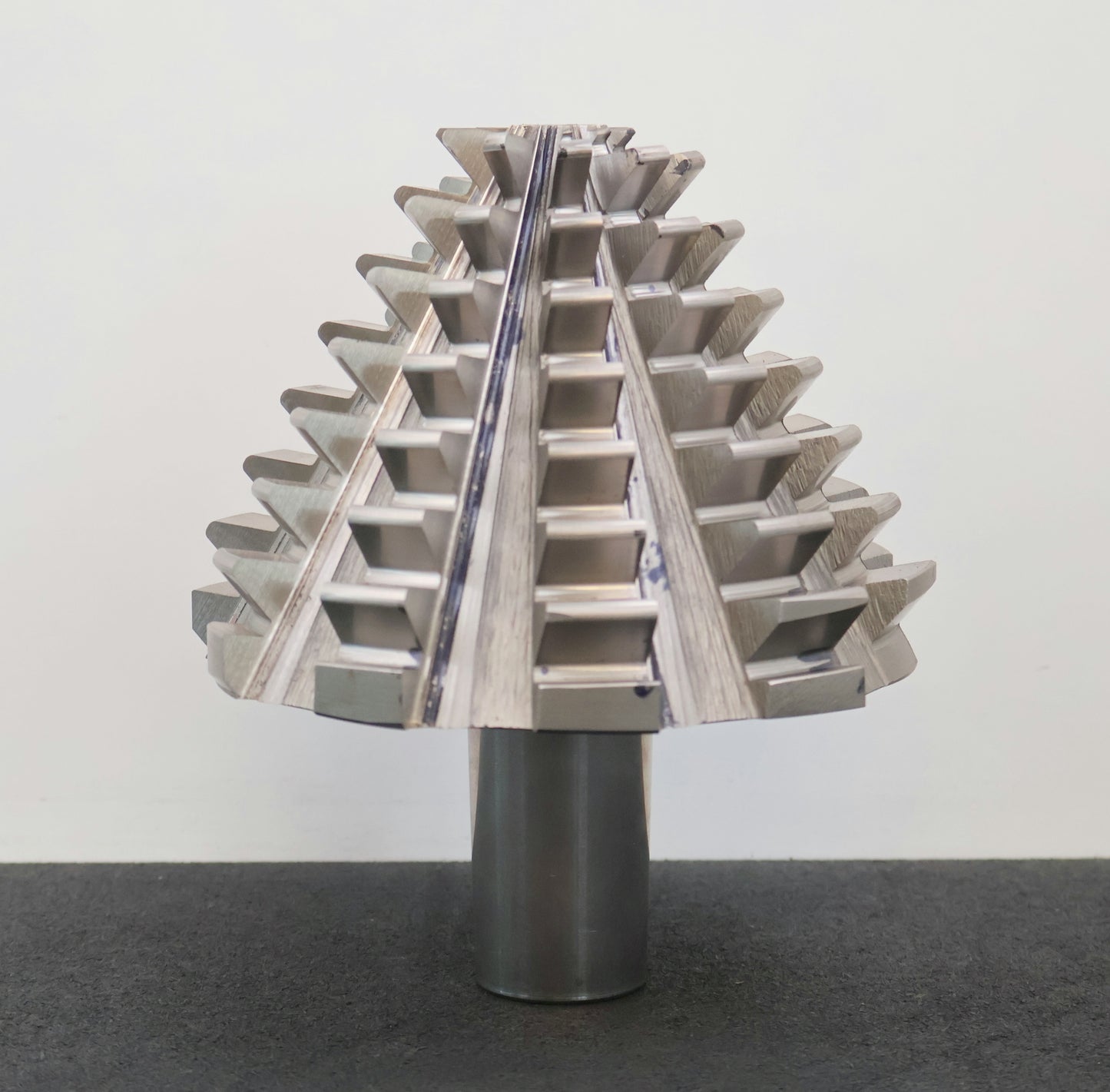 KLINGELNBERG Palloid-Wälzfräser m= 6,0 20° EGW Zahnform I 1-gg. Links Rest 75%