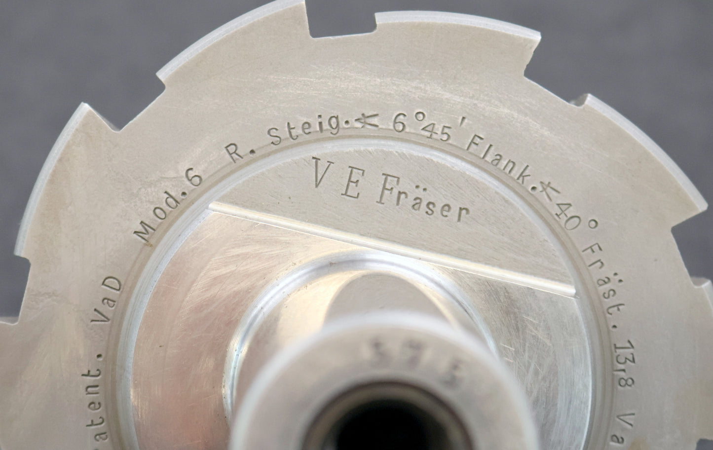 KLINGELNBERG Palloid-Wälzfräser m= 6,0 20° EGW Zahnform I 1-gg. Re.