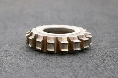HURTH Keilwellen-Formfräser 10 Keile 72,3-0,06x82x12,3-0,06mm mit Höcker