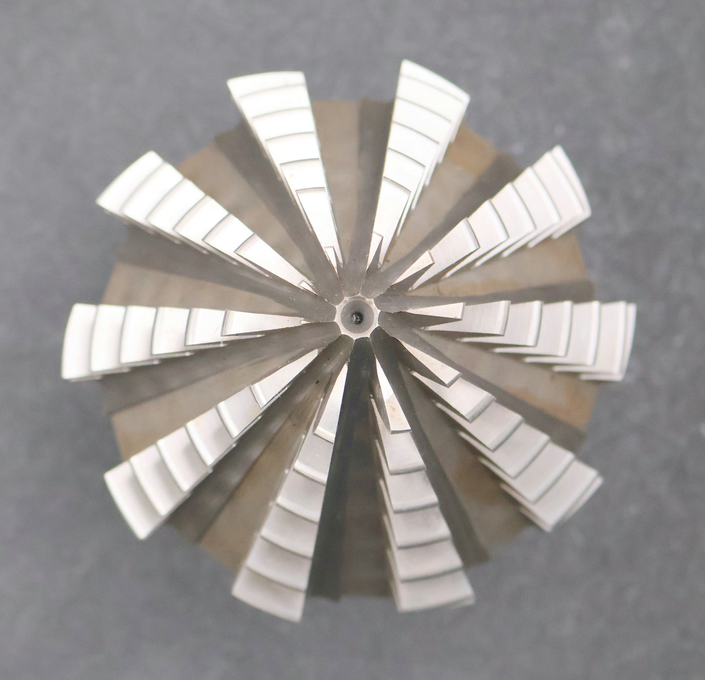 KLINGELNBERG Palloid-Wälzfräser m= 6,0 20° EGW Zahnform I 1-gg. Re. Rest 70%