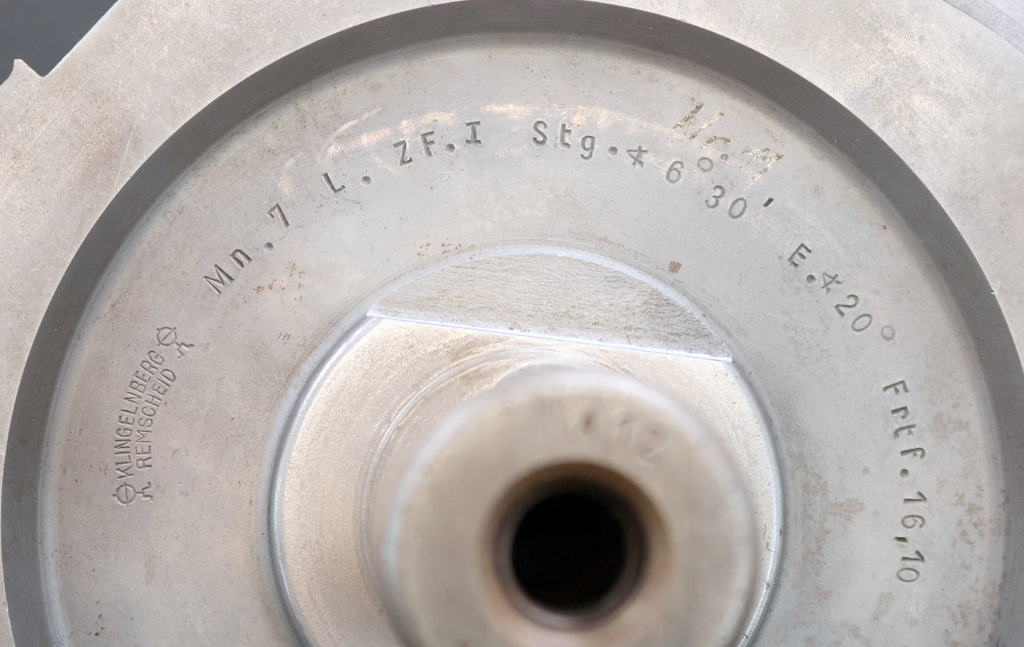 KLINGELNBERG Palloid-Wälzfräser m= 7,0 20° EGW Zahnform I 1-gg. Li.