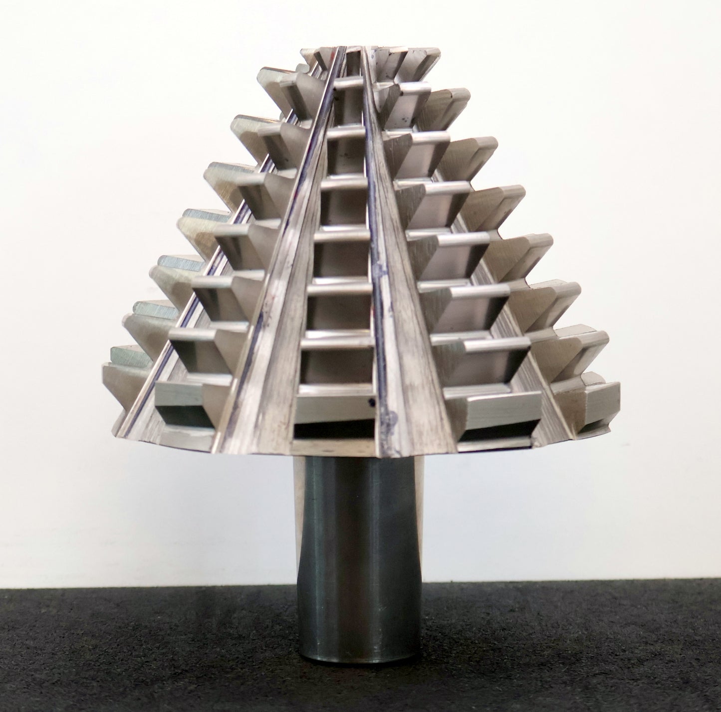 KLINGELNBERG Palloid-Wälzfräser m= 6,0 20° EGW Zahnform I 1-gg. Links Rest 75%