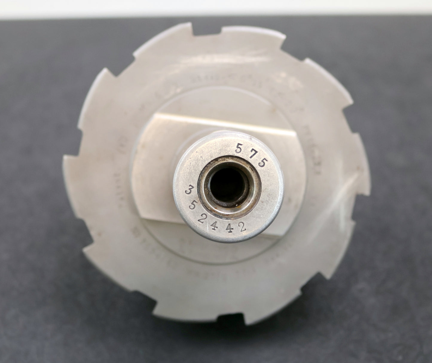 KLINGELNBERG Palloid-Wälzfräser m= 6,0 20° EGW Zahnform I 1-gg. Re. Rest 75%