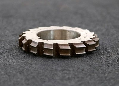 RAXA GARANT Keilwellen-Formfräser 8 Keile 36f7x42x7e8mm mit Höcker Ø76x12xØ40mm
