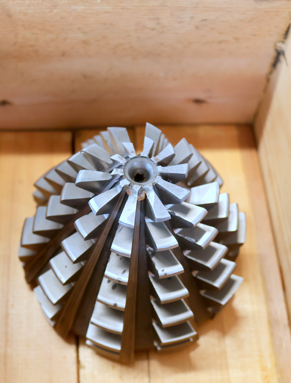 KLINGELNBERG Palloid-Wälzfräser m= 6,0 20° EGW Zahnform I 1-gg. Re. Rest 75%