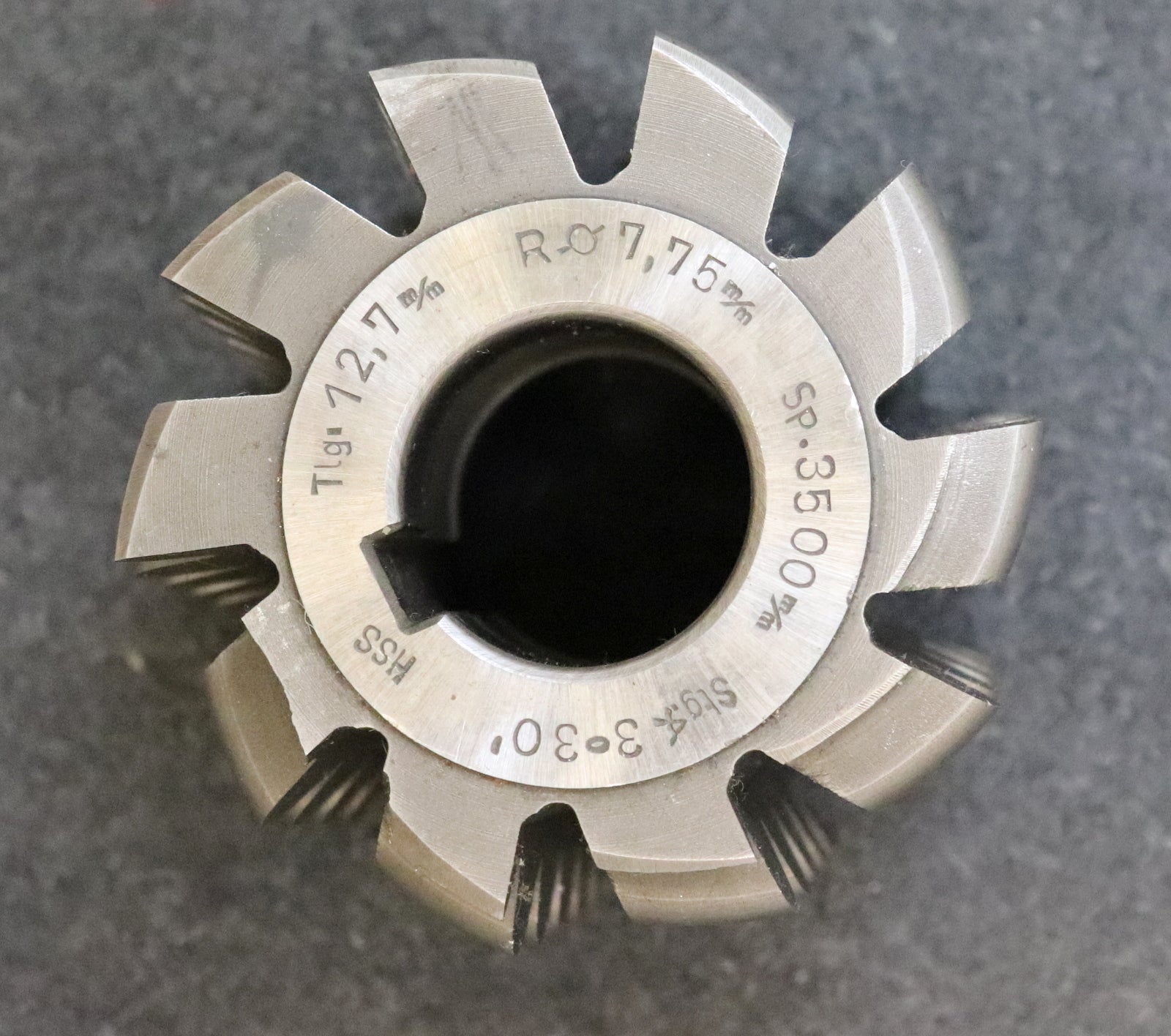 Bild des Artikels Rollkettenradwälzfräser-DIN-8196-Teilung-12,7-Rollendurchmesser-7,75mm-1/2"