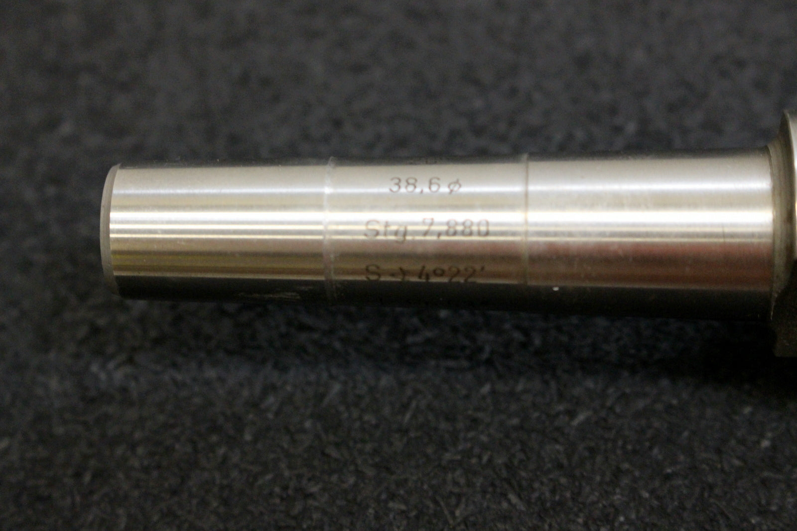 Bild des Artikels KÖPFER-Schneckenrad-Tangential-Schaftwälzfräser-m=1,94-für-SchneckenØ-38,6mm-20°
