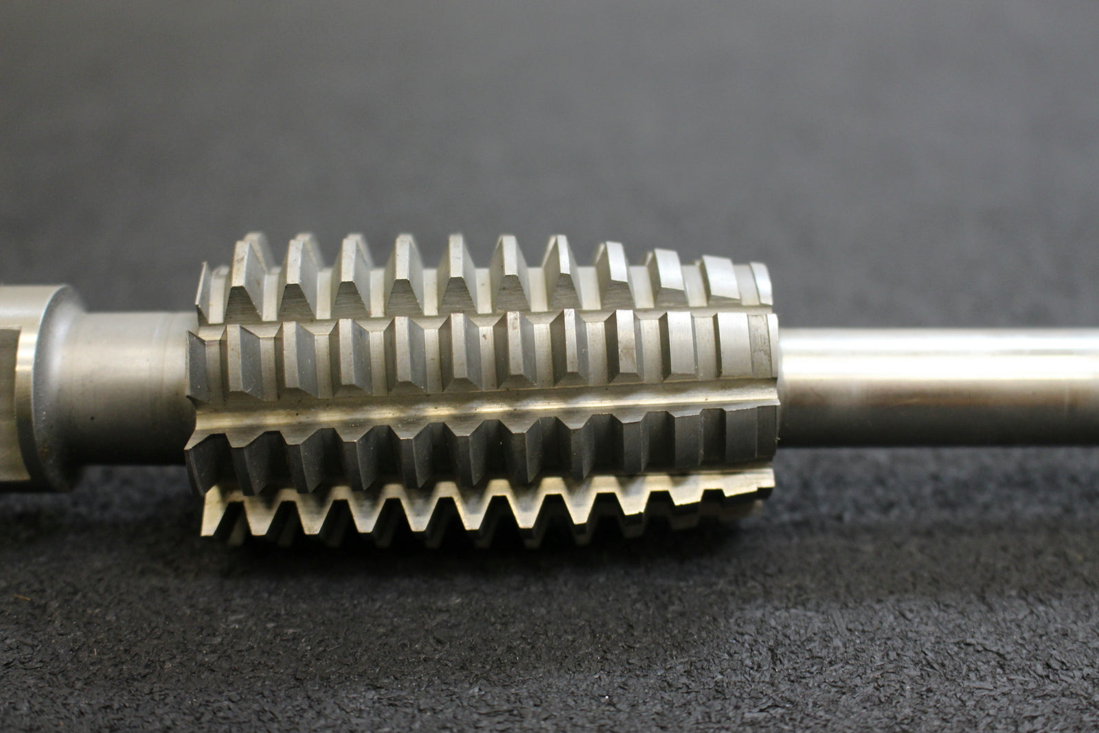 Bild des Artikels KÖPFER-Schneckenrad-Tangential-Schaftwälzfräser-m=1,9968-für-SchneckenØ-40,1mm-2