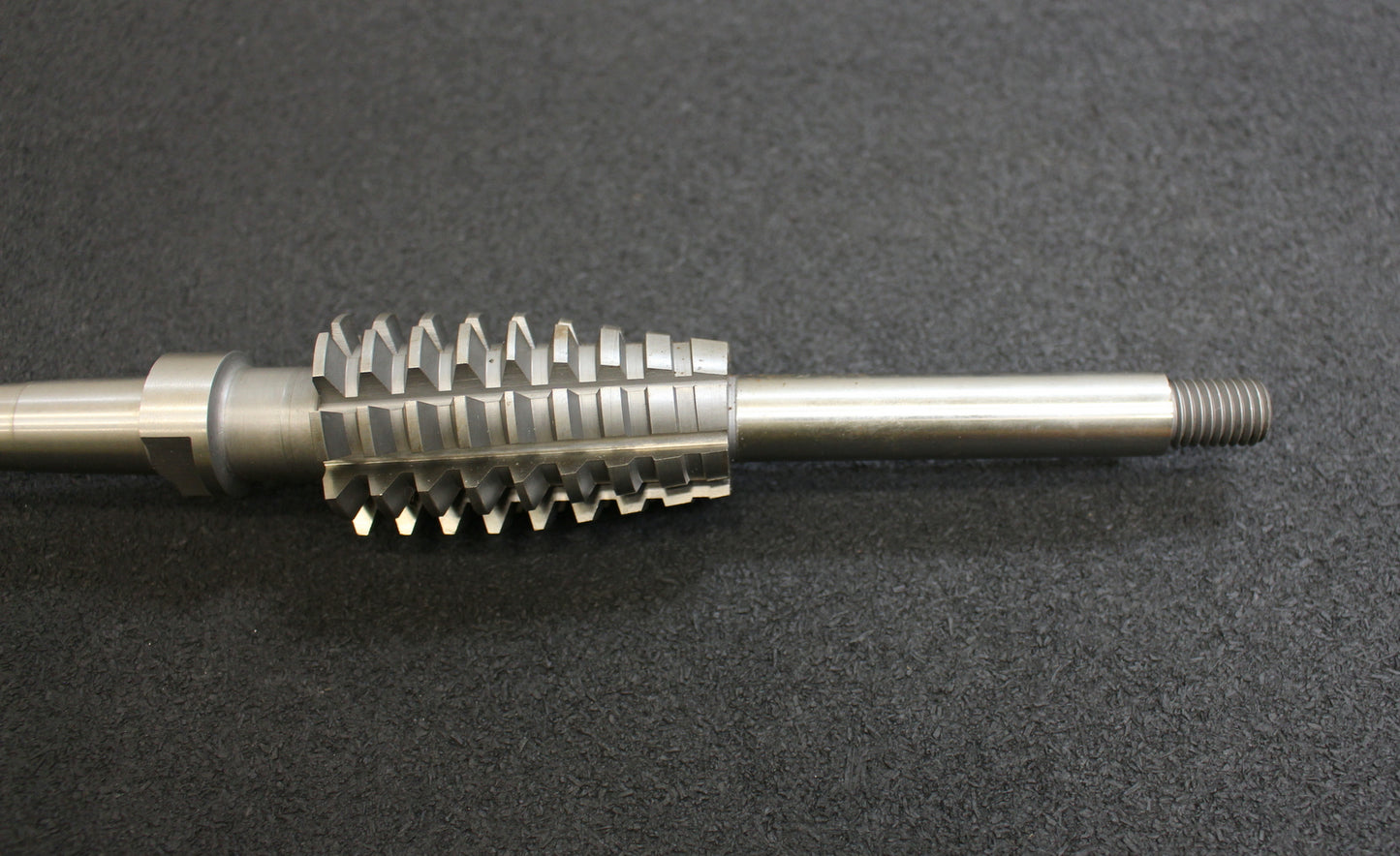 Bild des Artikels KÖPFER-Schneckenrad-Tangential-Schaftwälzfräser-m=2,5-für-SchneckenØ-38,6mm-