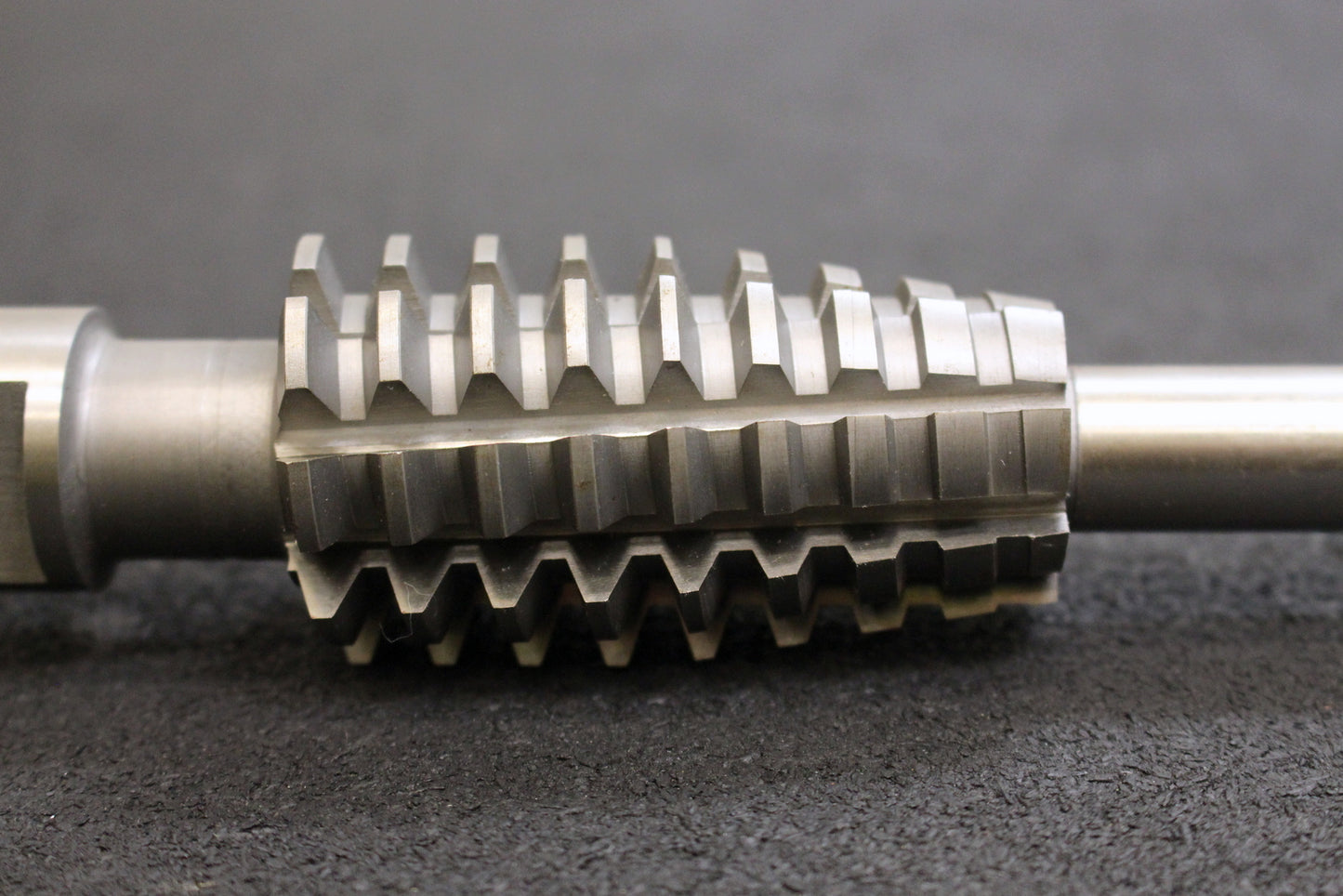 Bild des Artikels KÖPFER-Schneckenrad-Tangential-Schaftwälzfräser-m=2,5-für-SchneckenØ-38,6mm-