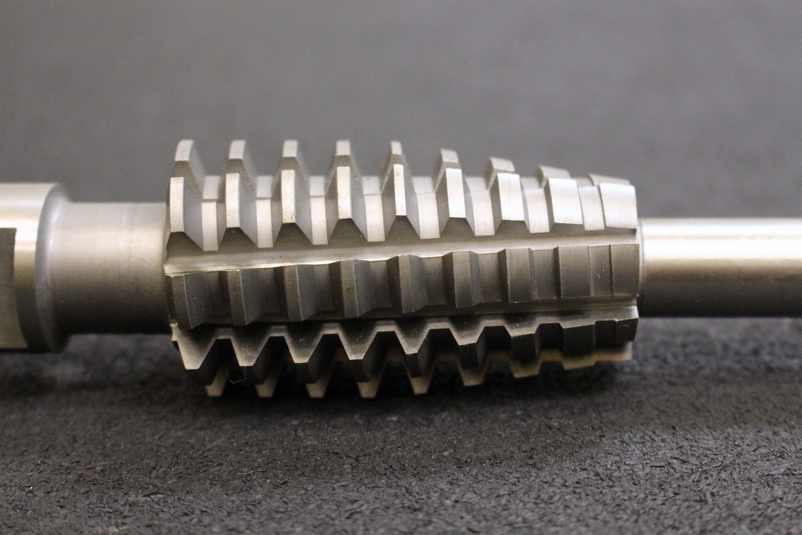 Bild des Artikels KÖPFER-Schneckenrad-Tangential-Schaftwälzfräser-m=2,5-für-SchneckenØ-38,6mm-