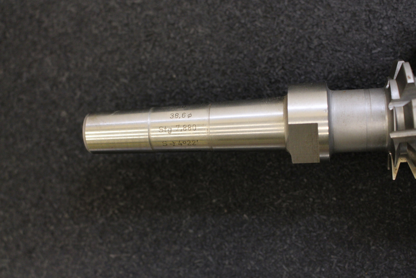 Bild des Artikels KÖPFER-Schneckenrad-Tangential-Schaftwälzfräser-m=2,5-für-SchneckenØ-38,6mm-