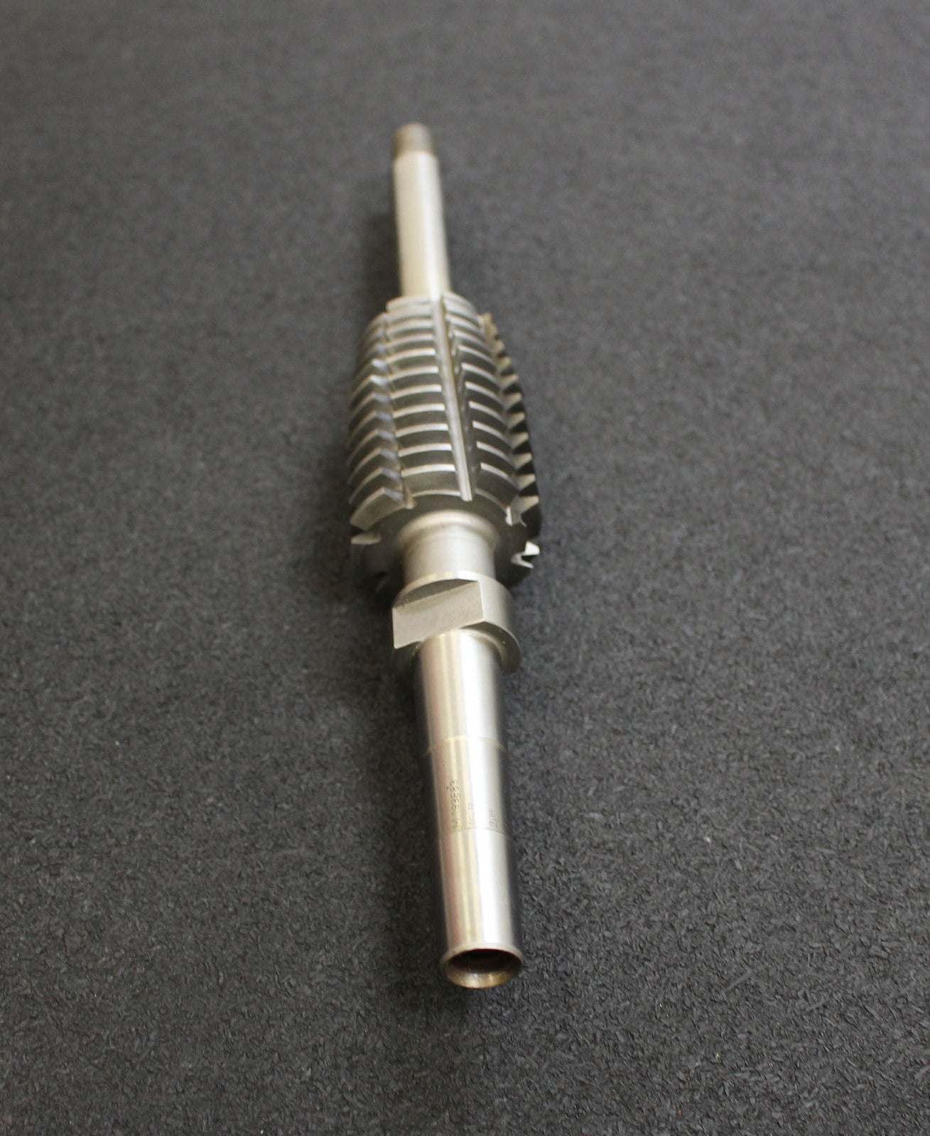 Bild des Artikels KÖPFER-Schneckenrad-Tangential-Schaftwälzfräser-m=1,99683-für-SchneckenØ-42,4mm-