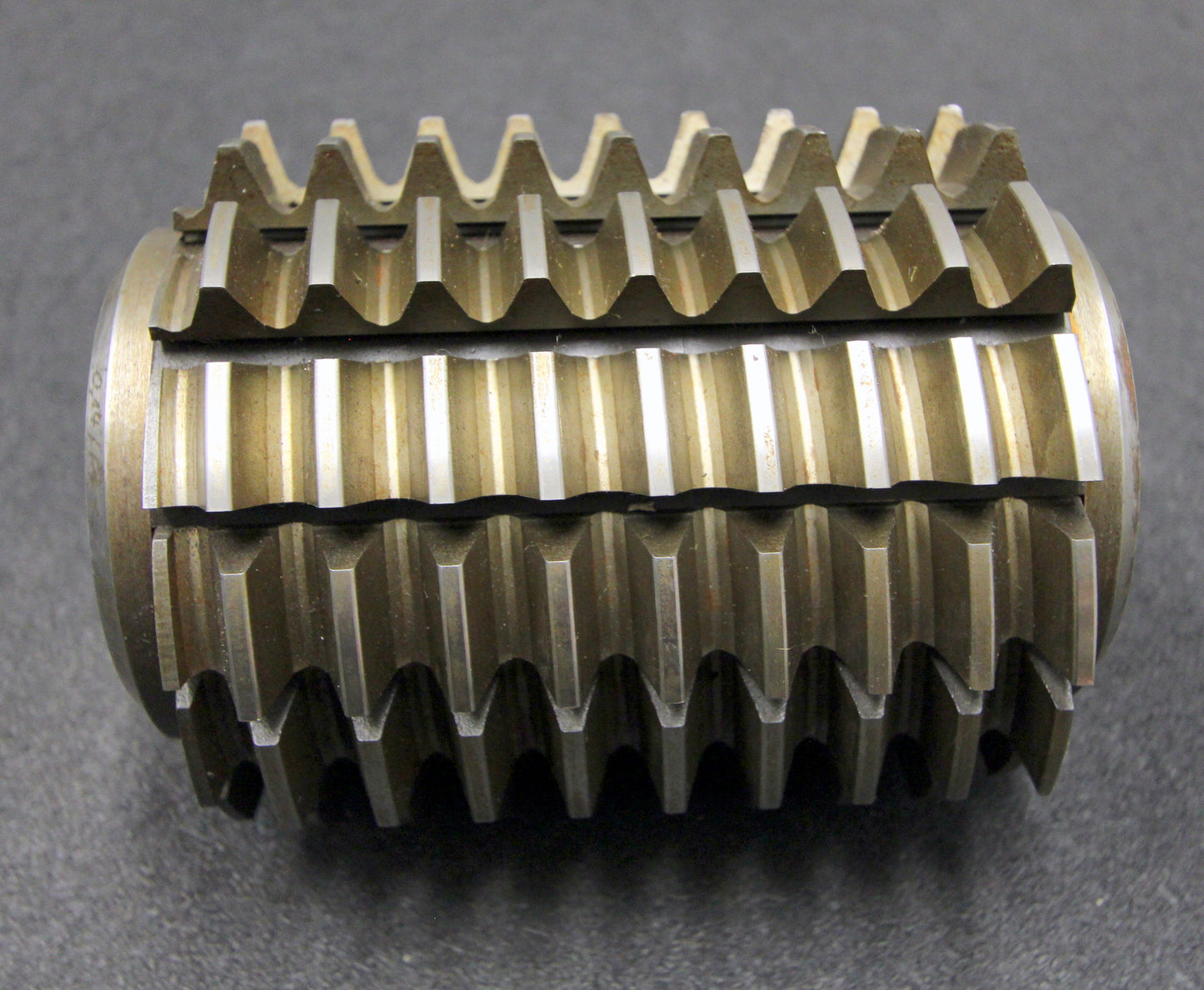 Bild des Artikels SAAZOR-Stollenwälzfräser-involute-spline-hob-m-=-4,5mm-BP-III-nach-DIN3972-