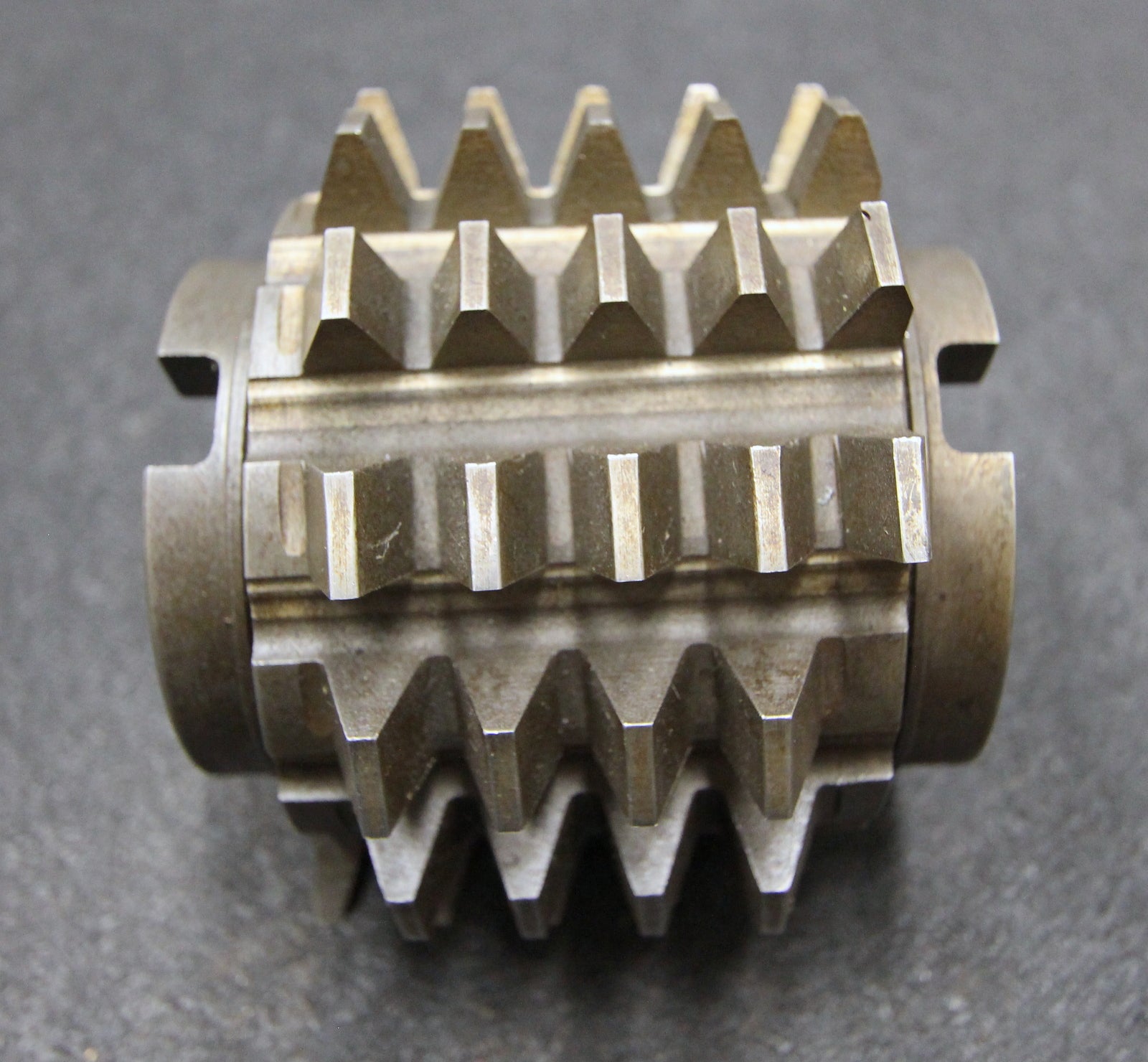 Bild des Artikels FETTE-Vollstahlwälzfräser-gear-hob-m-=-4mm-20°-EGW-Ø100x90xØ40mm-Quernut