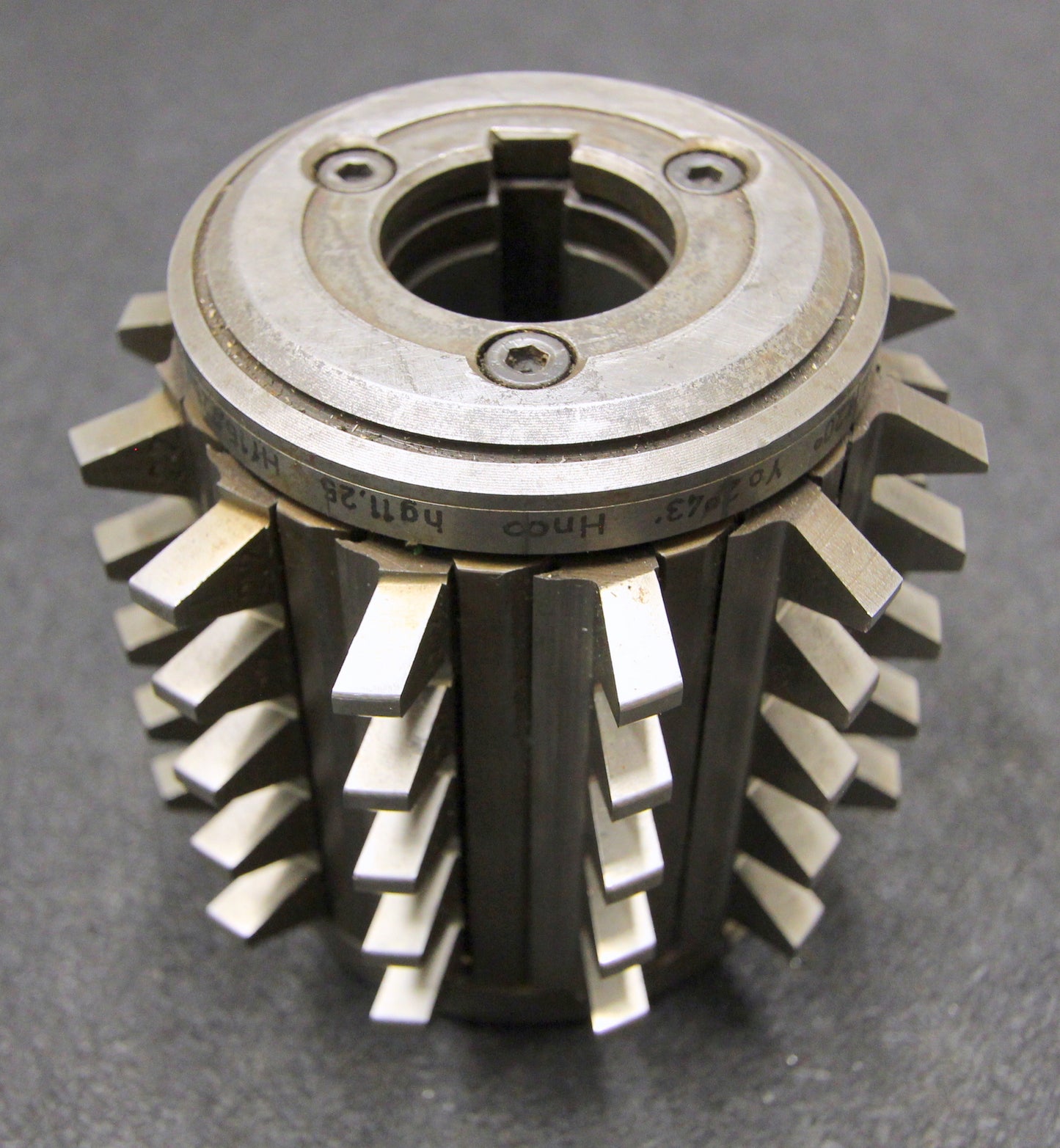 Bild des Artikels KLINGELNBER-Stollenwälzfräser-involute-spline-hob-m-=-5mm-BP-II-nach-DIN3972