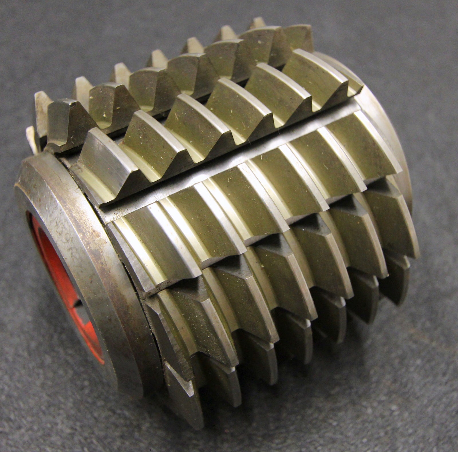 Bild des Artikels SAAZOR-Stollenwälzfräser-involute-spline-hob-m=-4mm-BPIII-Ø110x110xØ32mm