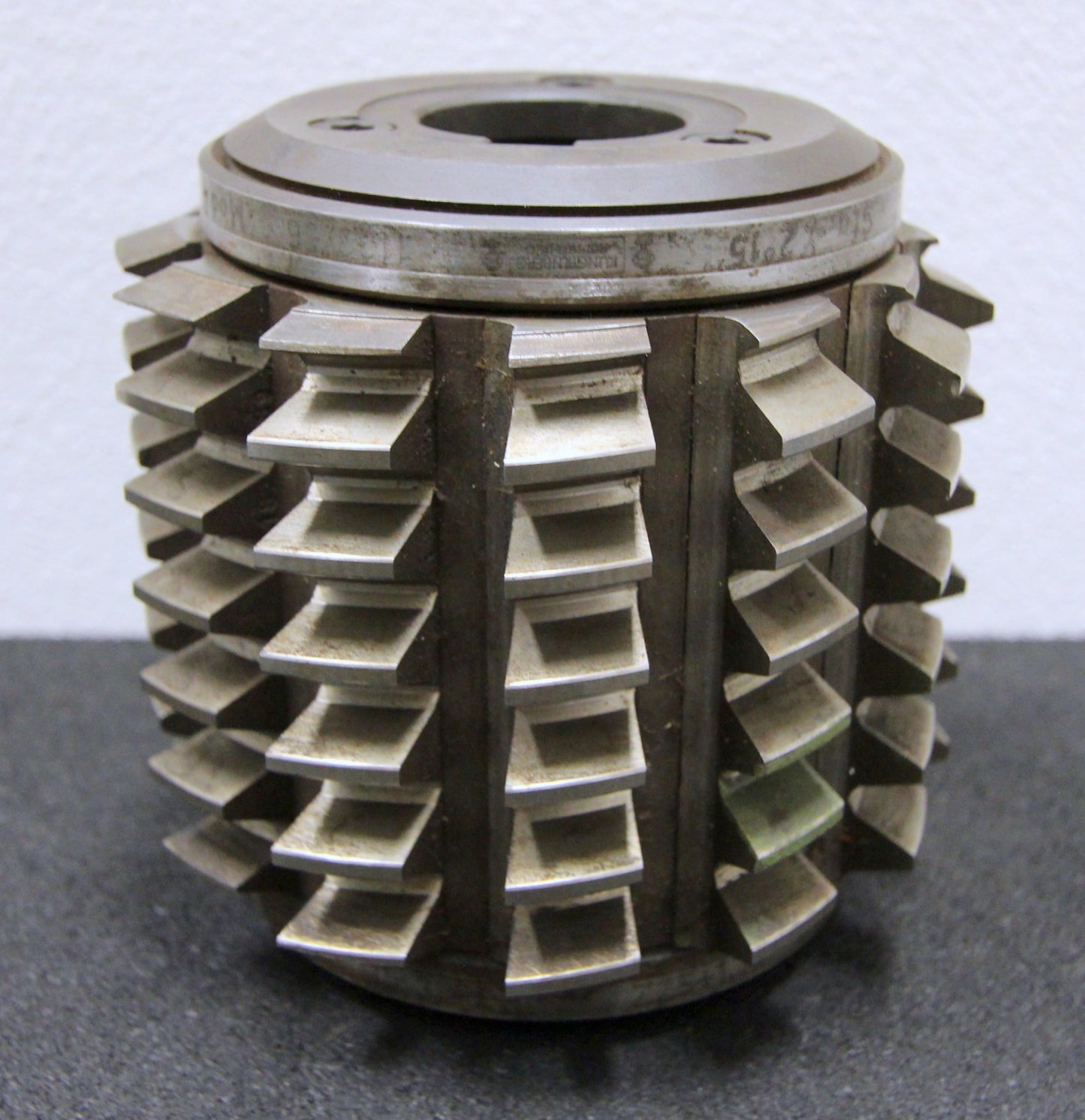 Bild des Artikels KLINGELNBERG-Stollenwälzfräser-involute-spline-hob-m=-4mm-20°-EGW-Ø110x110xØ32mm