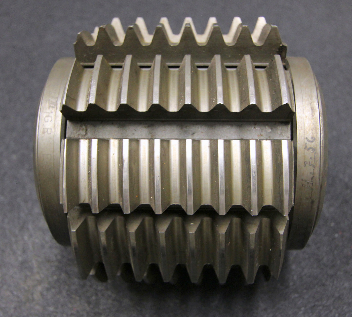 Bild des Artikels KLINGELNBERG-Stollenwälzfräser-involute-spline-hob-m=-4mm-20°-EGW-Ø140x135xØ40mm