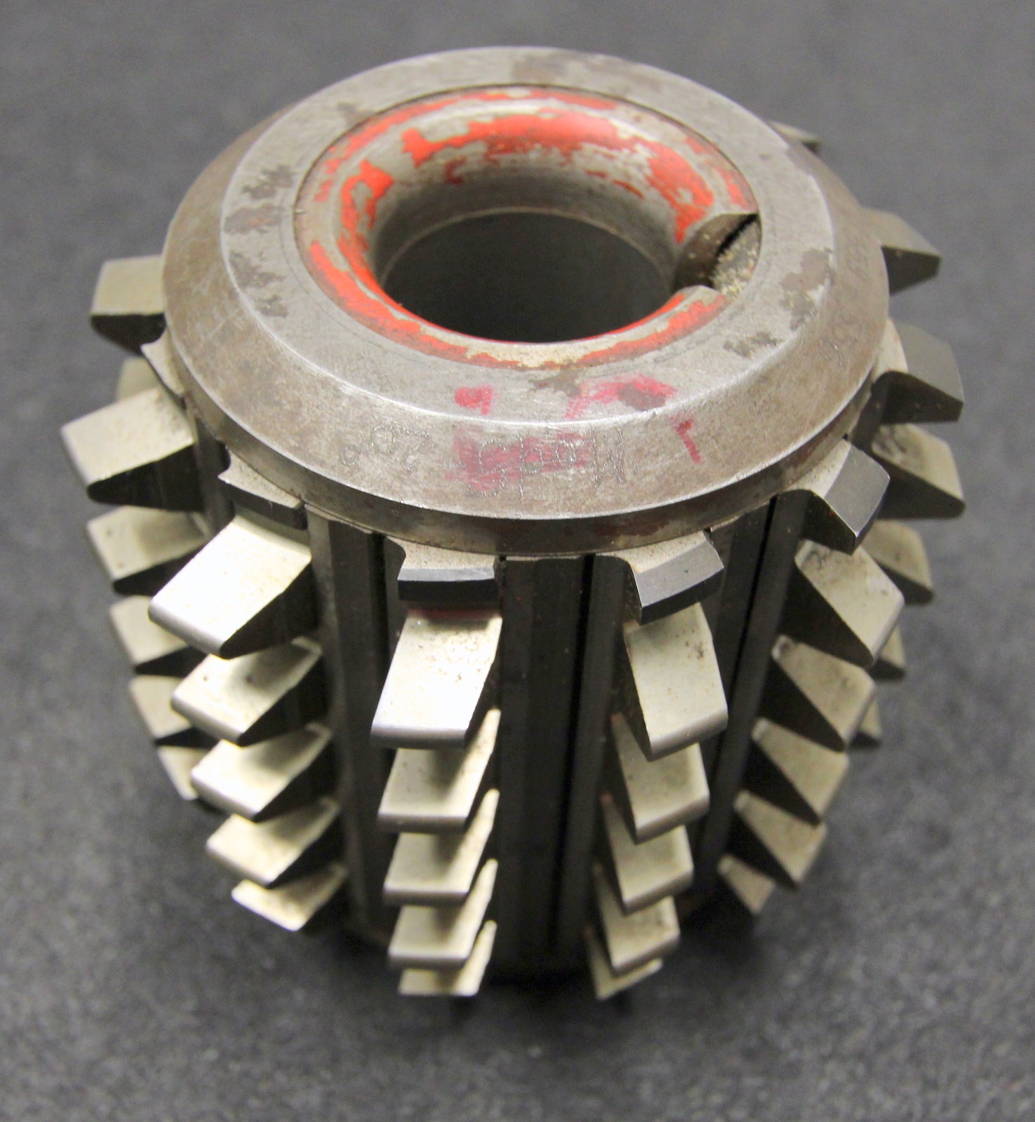 Bild des Artikels SAAZOR-Stollenwälzfräser-involute-spline-hob-m=-5mm-BPIII-DIN3972-Ø100x110xØ32mm