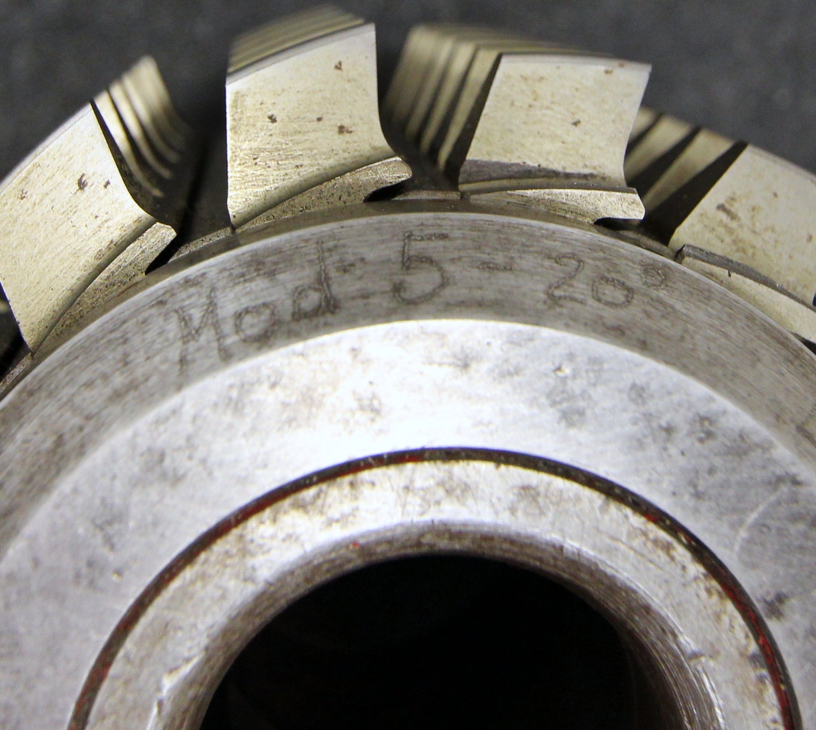 Bild des Artikels SAAZOR-Stollenwälzfräser-involute-spline-hob-m-=-5mm-BPI-nach-DIN3972-20°-EGW