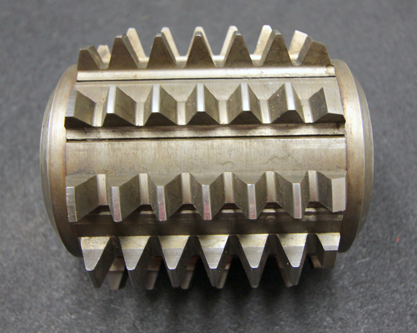 Bild des Artikels SAAZOR-Stollenwälzfräser-involute-spline-hob-Vorfräser-m-=-5mm-Ø120x135xØ32mm