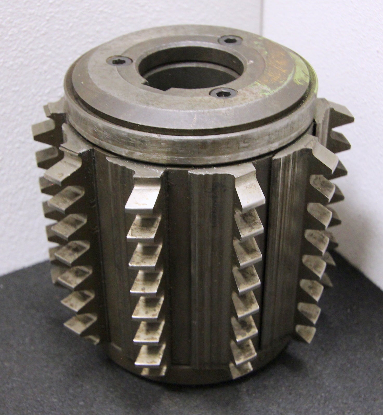 Bild des Artikels KLINGELNBERG-Stollenwälzfräser-involute-spline-hob-m-=-4mm-BP-III-nach-DIN3972